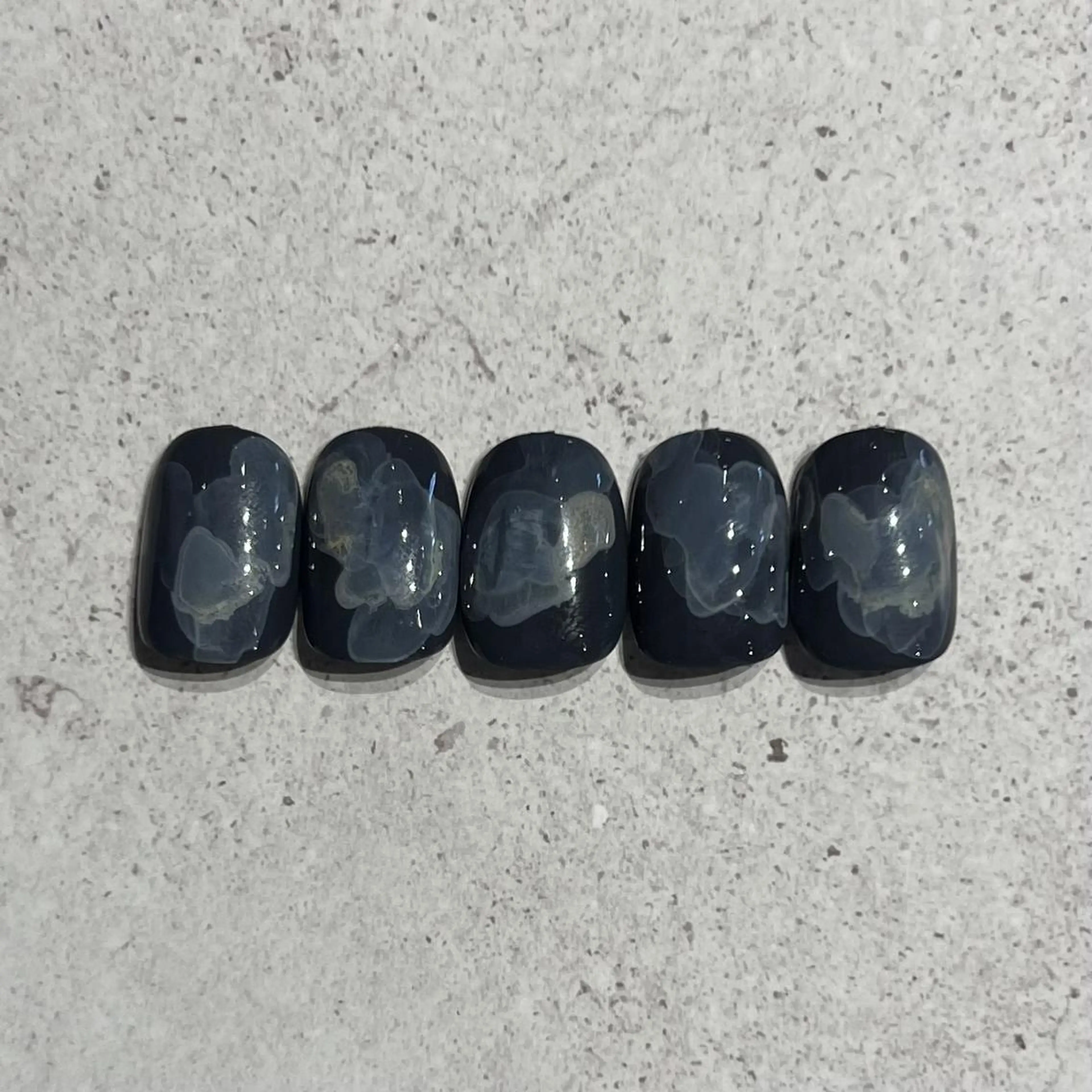 ネイル favori金山 山添のネイルデザイン