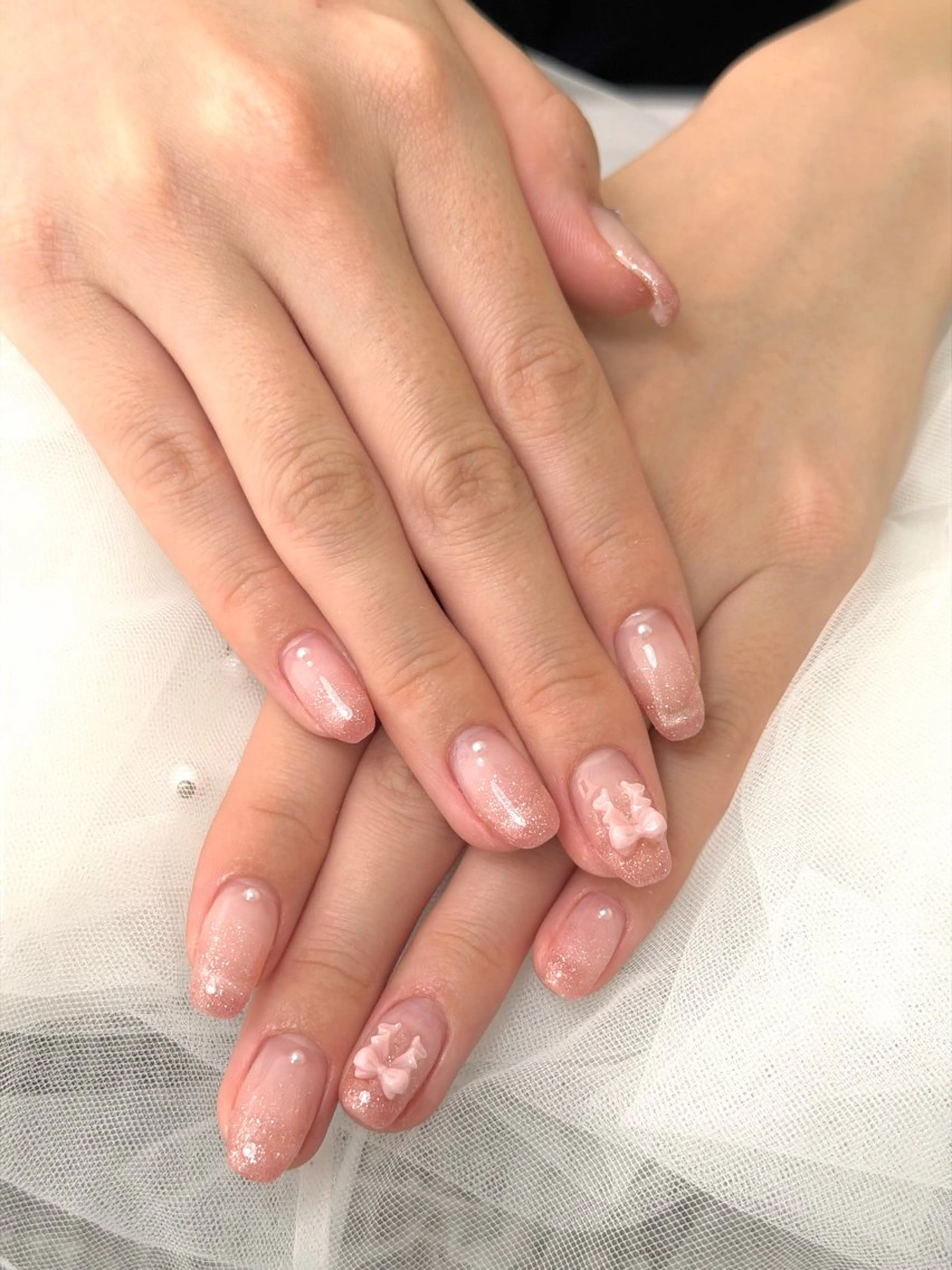 ネイル 池袋Uni nail 上品シンプルデザインのネイルデザイン