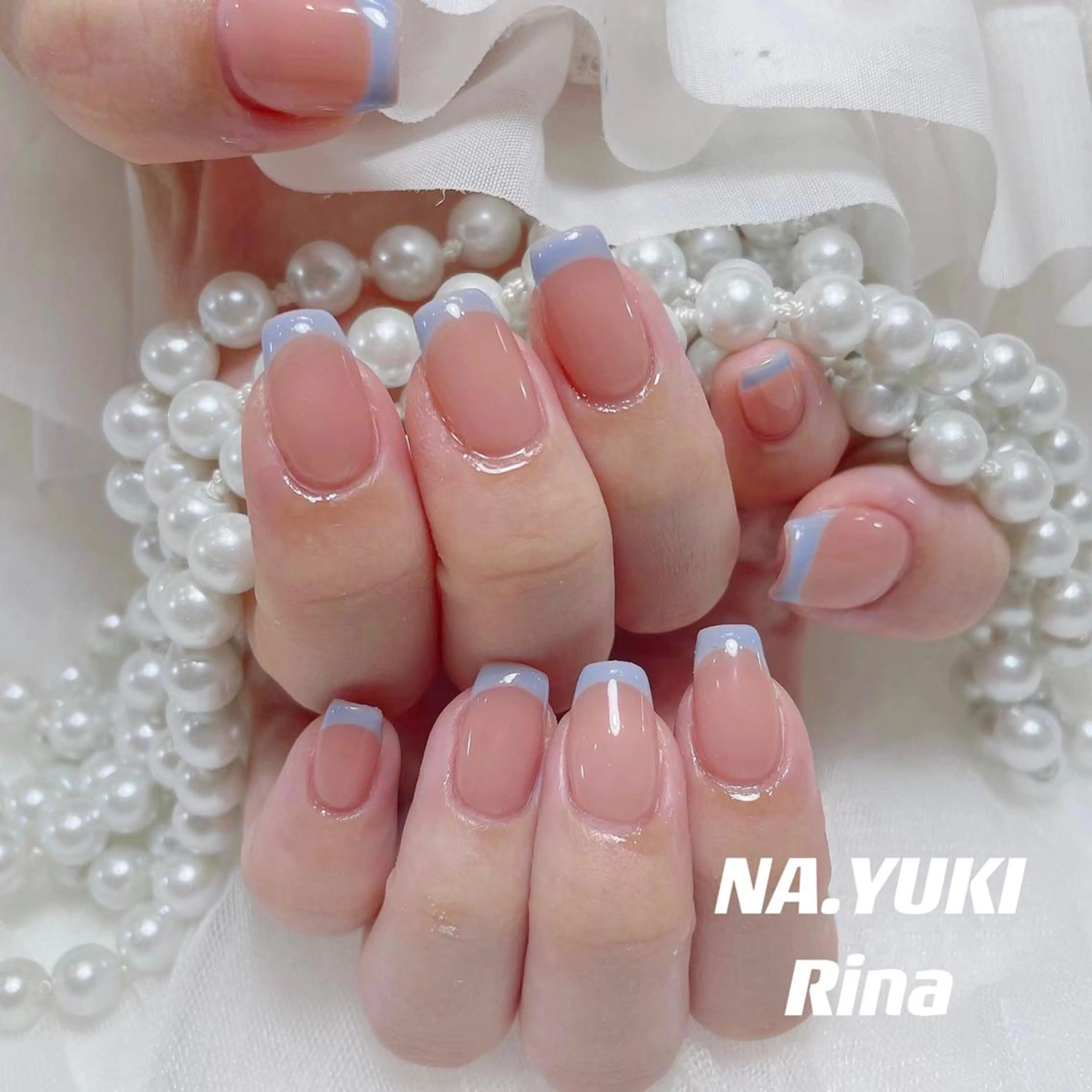 ネイル 🦋 Queenieのネイルデザイン