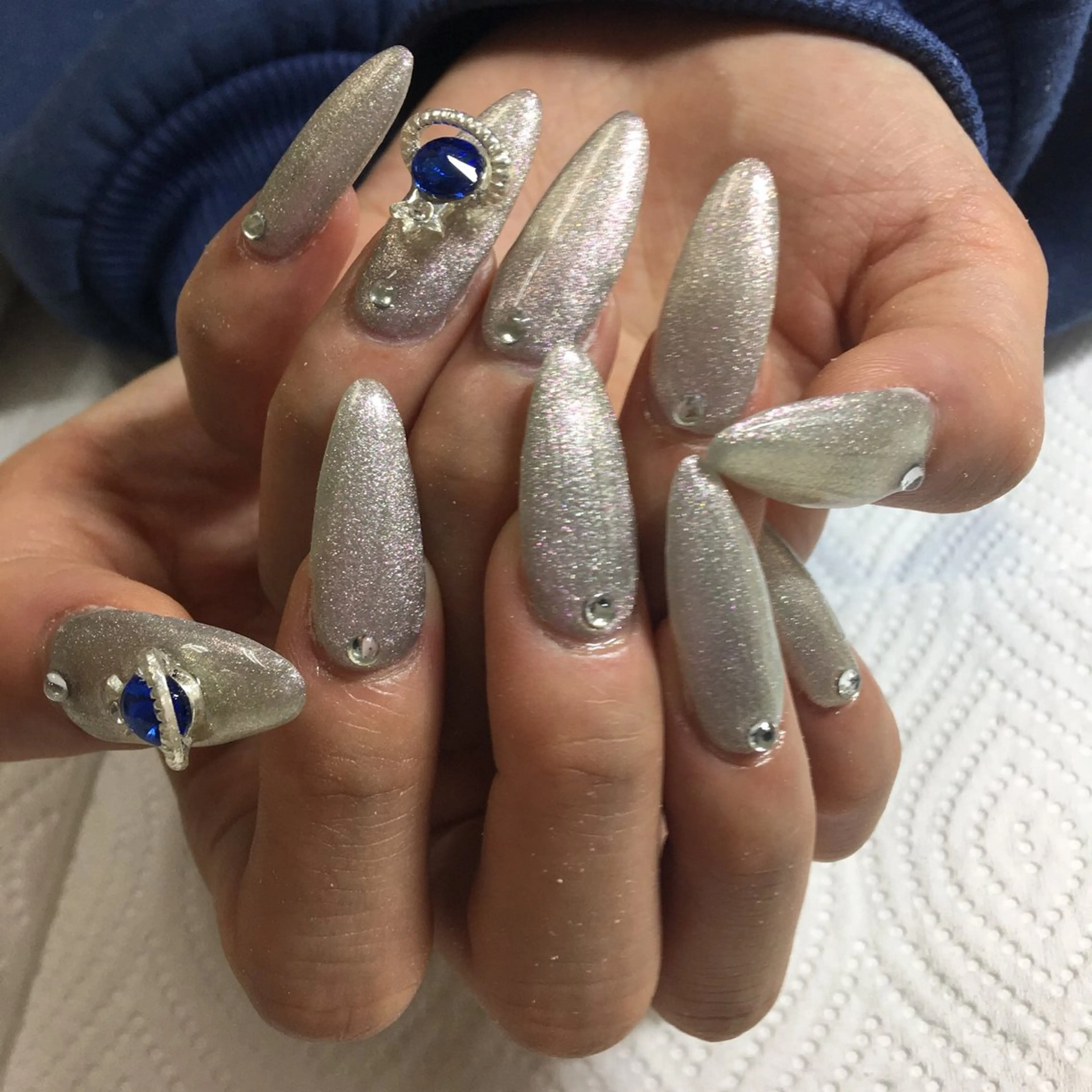 ネイル minoannail Kのネイルデザイン