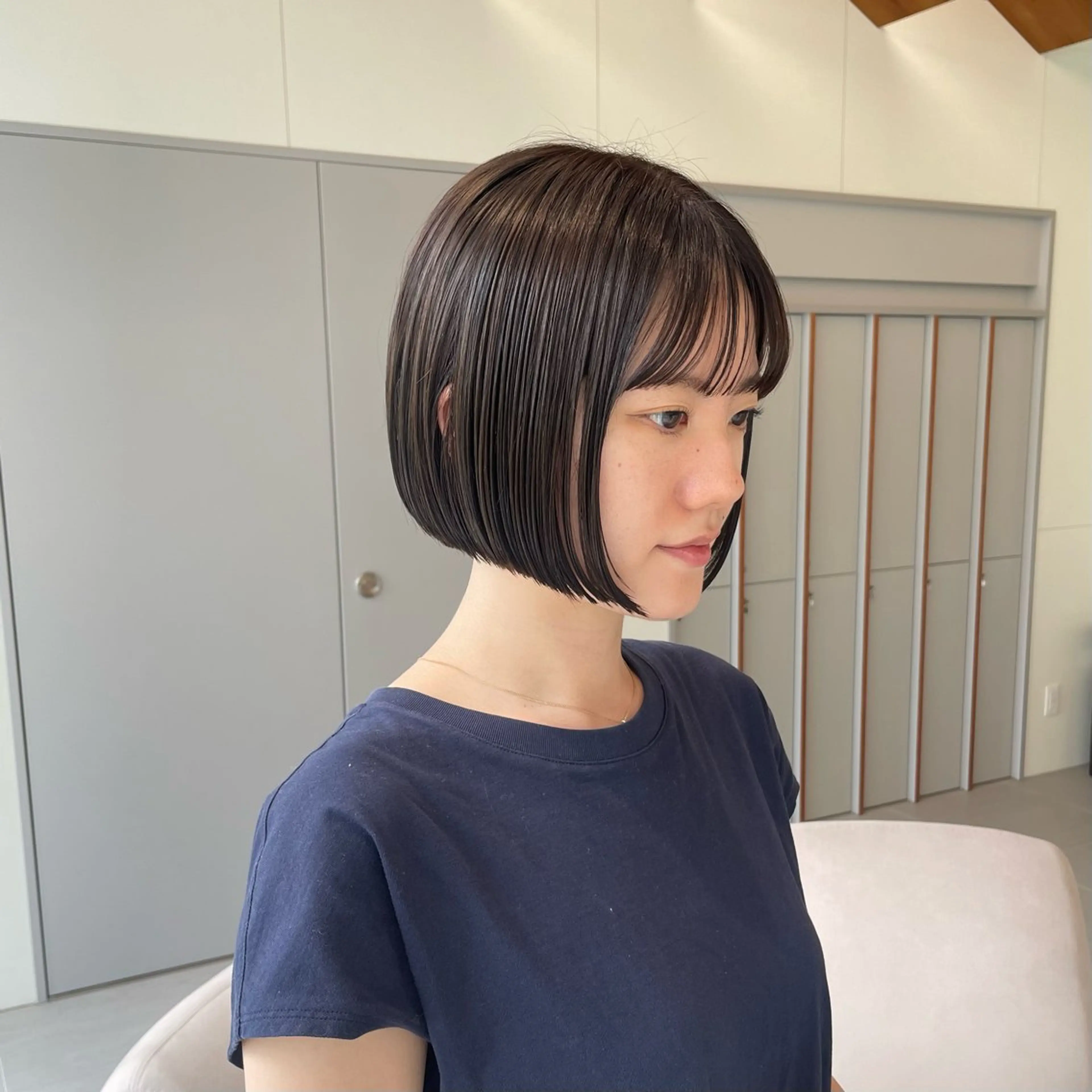 ショート カラー ベージュカラー ブリーチ 透明感カラー ダブルカラー カット トリートメント 髪質改善カラー/ボブ 🌻Mutsumiのヘアスタイル