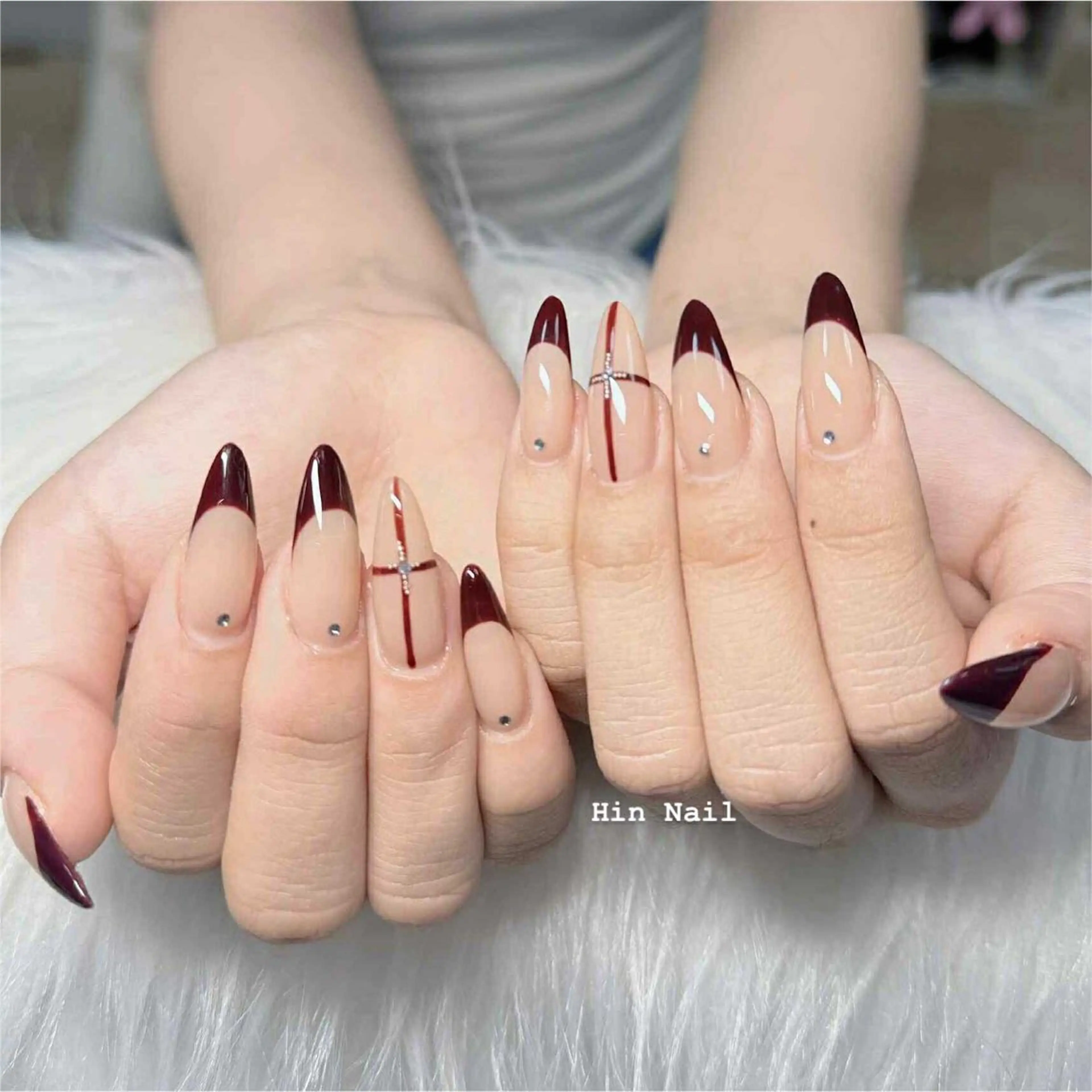 ネイル アートネイル ハンドネイル Hin Nailsのネイルデザイン