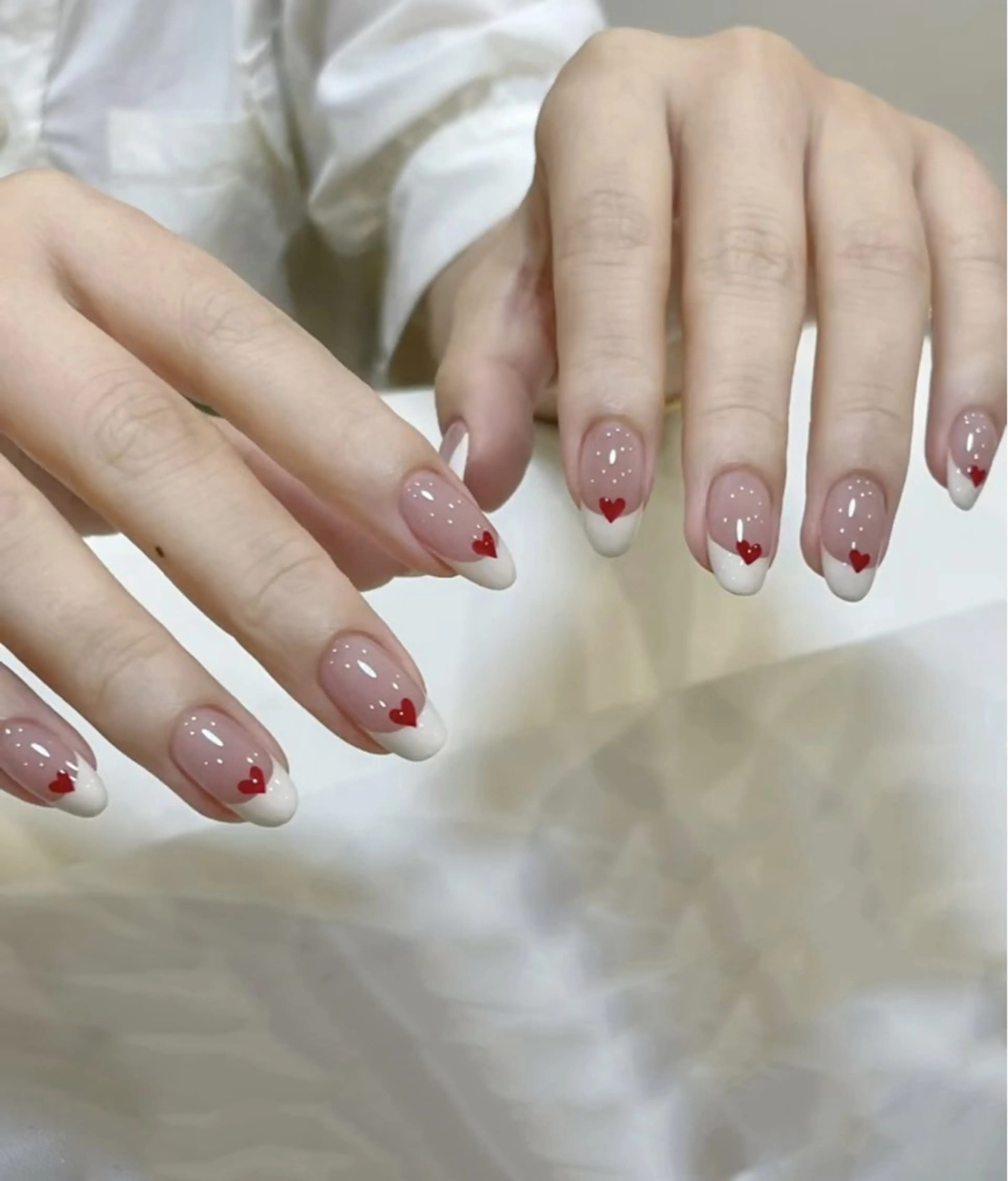 ネイル オーロラネイル 長さ出し フットネイル ラメ(グリッター) ラメグラデーション ハンドネイル 👍thumbs up nail👍のネイルデザイン