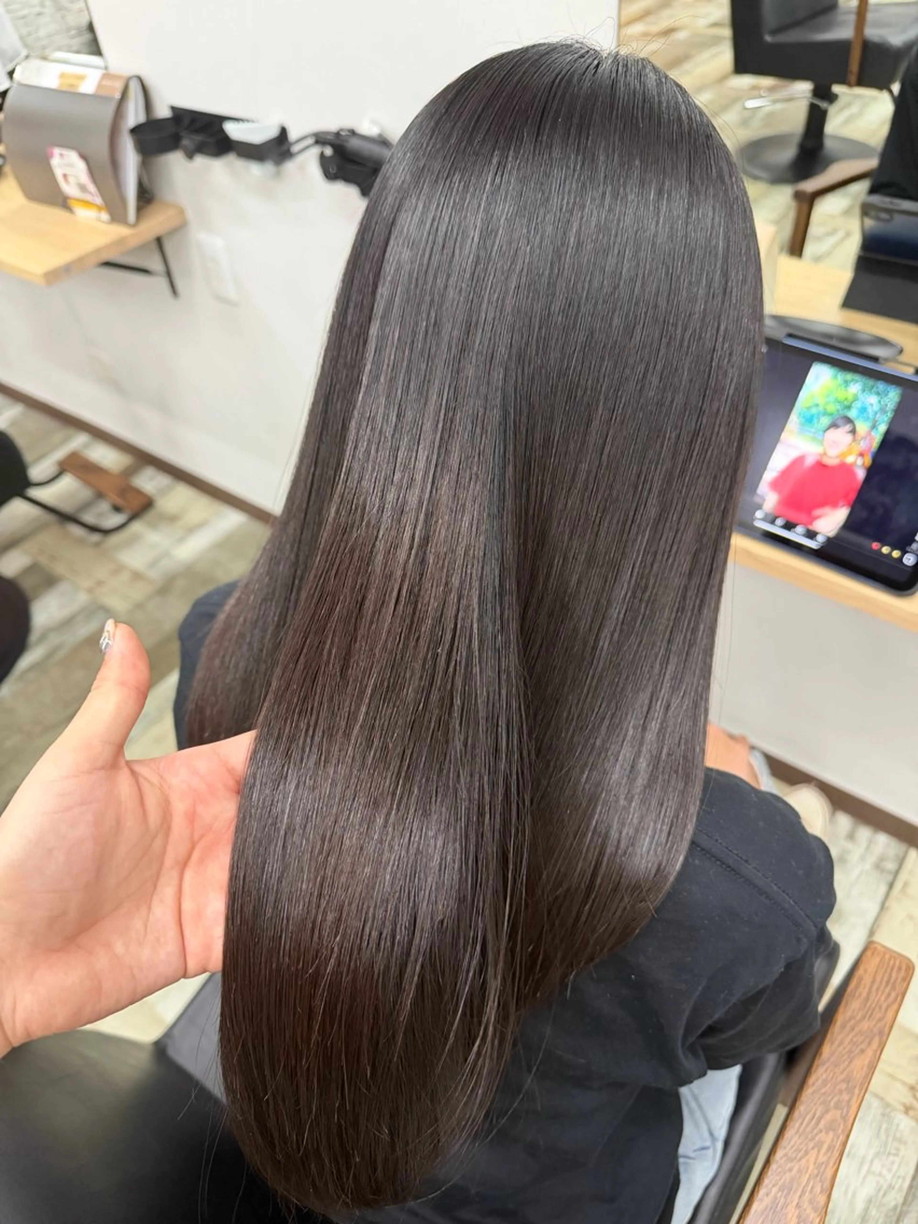 ロング トリートメント 髪質改善🪽 森川☜⁠ ☜⁠ のヘアスタイル