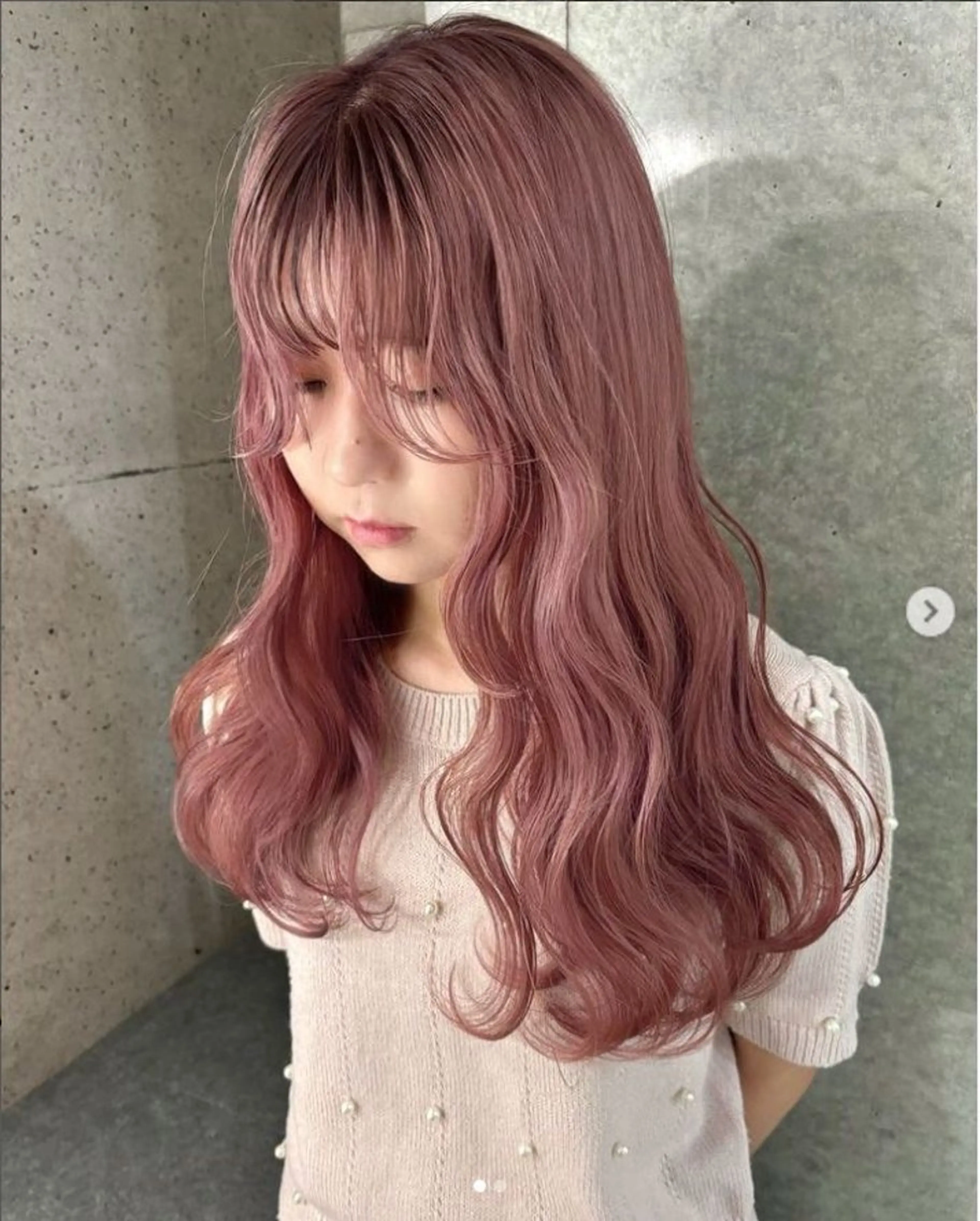 カラー ALBUM銀座店所属・池袋/ブリーチ 韓国🎀あやか🎀のヘアスタイル