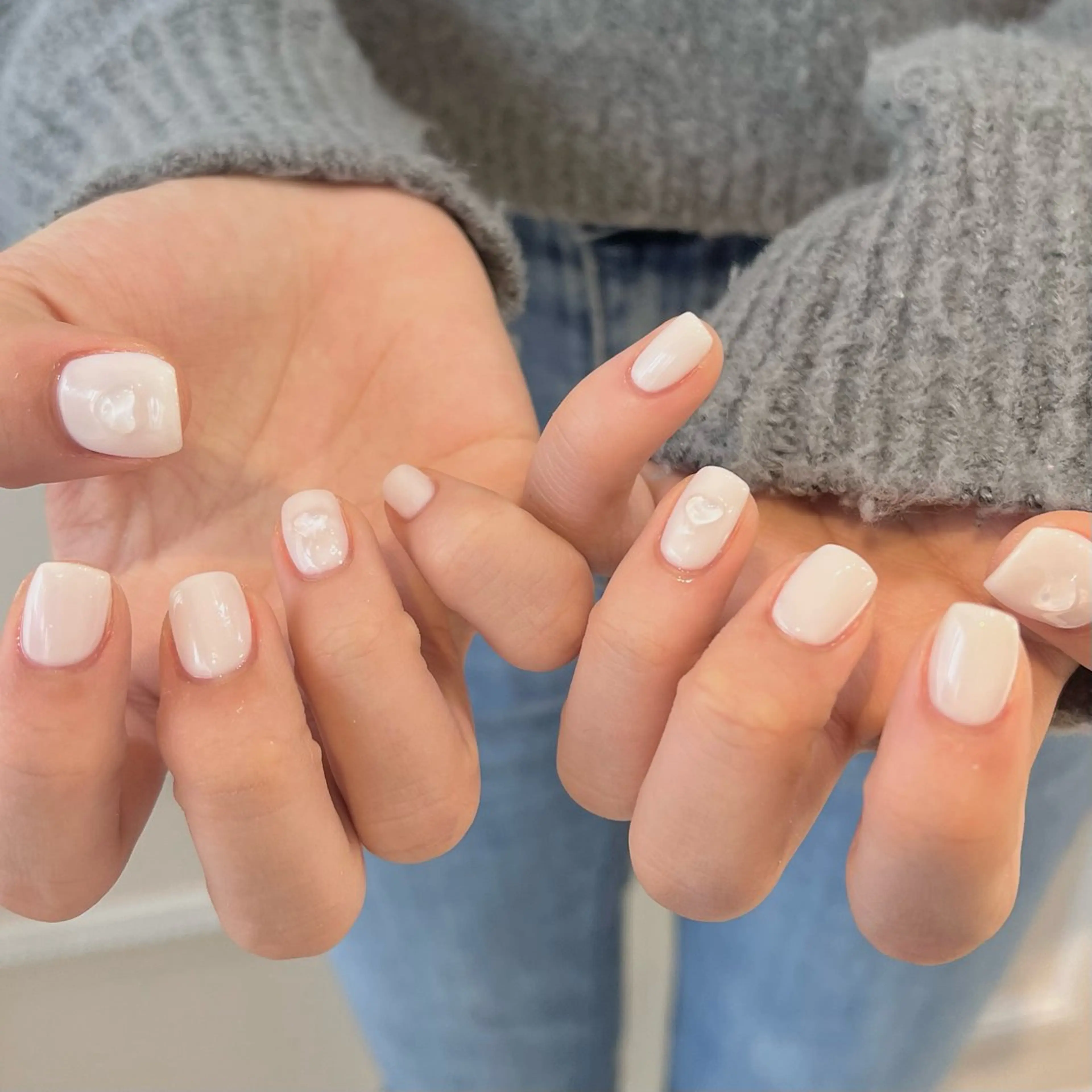 ネイル クリアネイル ハート ラメ(グリッター) ハンドネイル 🎀チーク/ちゅるん 🫧chisa🎀のネイルデザイン