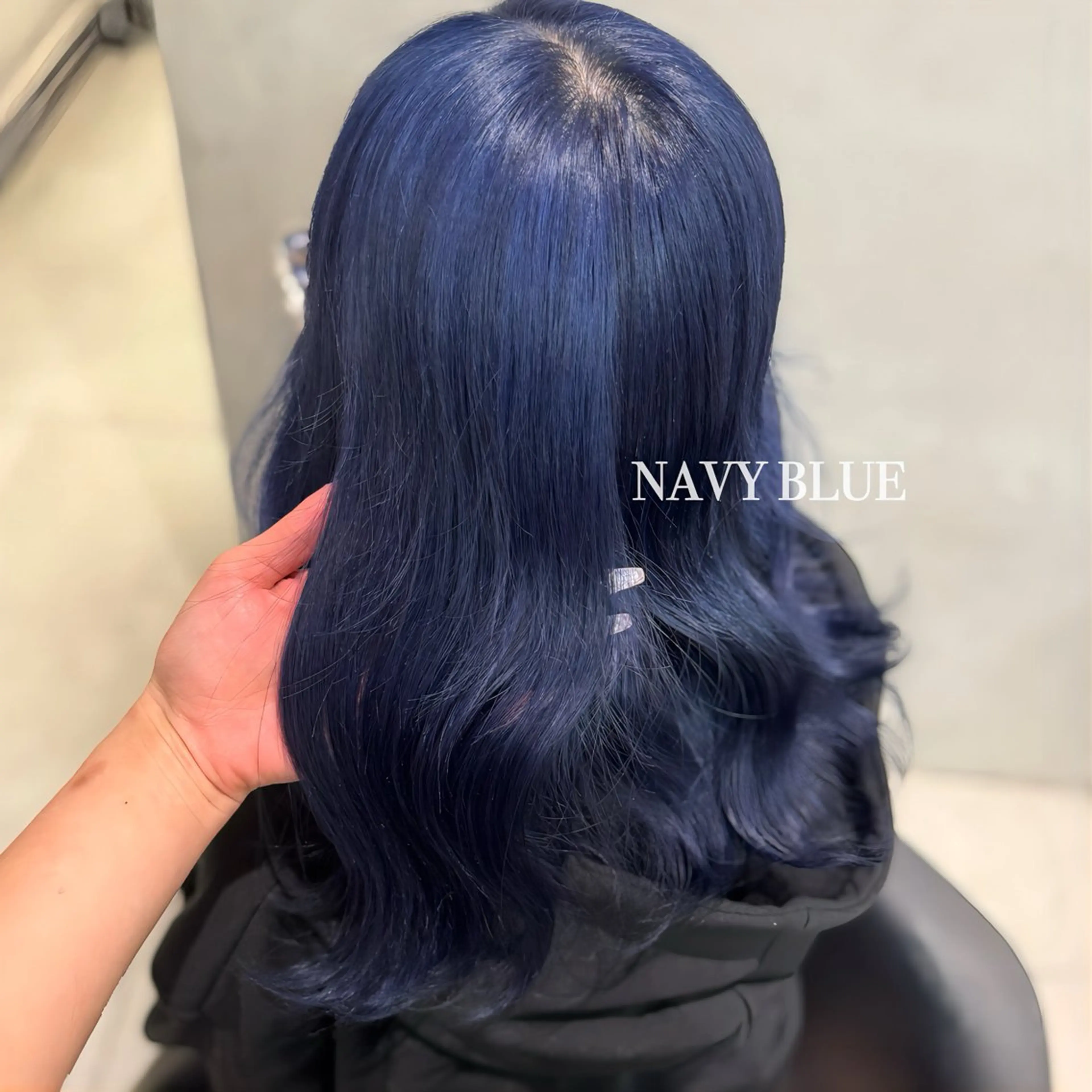 ロング カラー ブリーチ ブルーカラー ネイビーカラー ヘアカラー 大阪 梅田/ ハイトーン/エクステのヘアスタイル