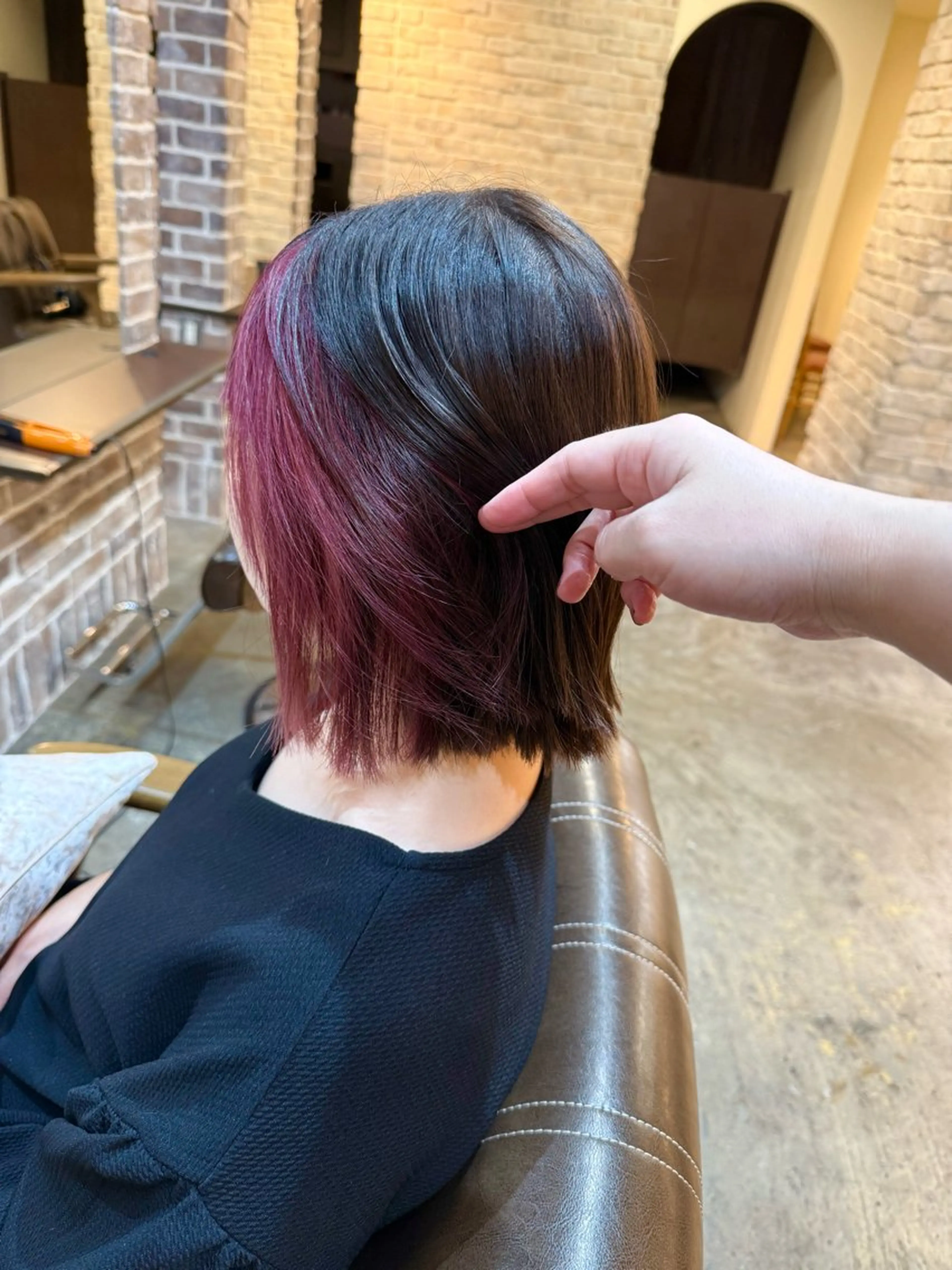 ミディアム カラー ブリーチ ブラウンカラー インナーカラー ピンクカラー ピンクブラウン カット ヘアカラー トリートメント ACROあべの店所属・艶カラー/インナー /グラデ/大西小百合のヘアスタイル