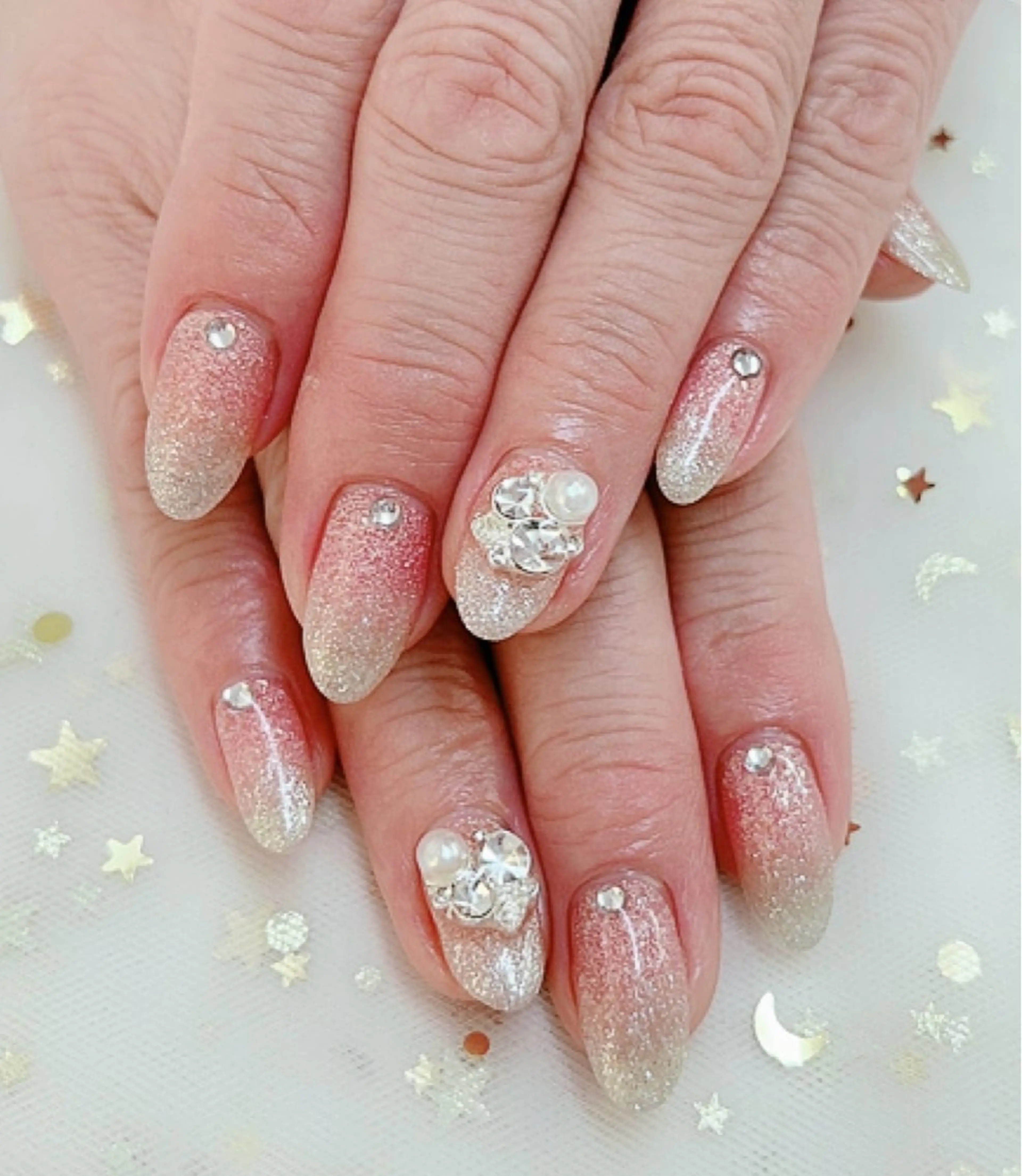 ネイル グラデーション ラメ(グリッター) ラメグラデーション ハンドネイル 上福岡 らんらんのネイルデザイン