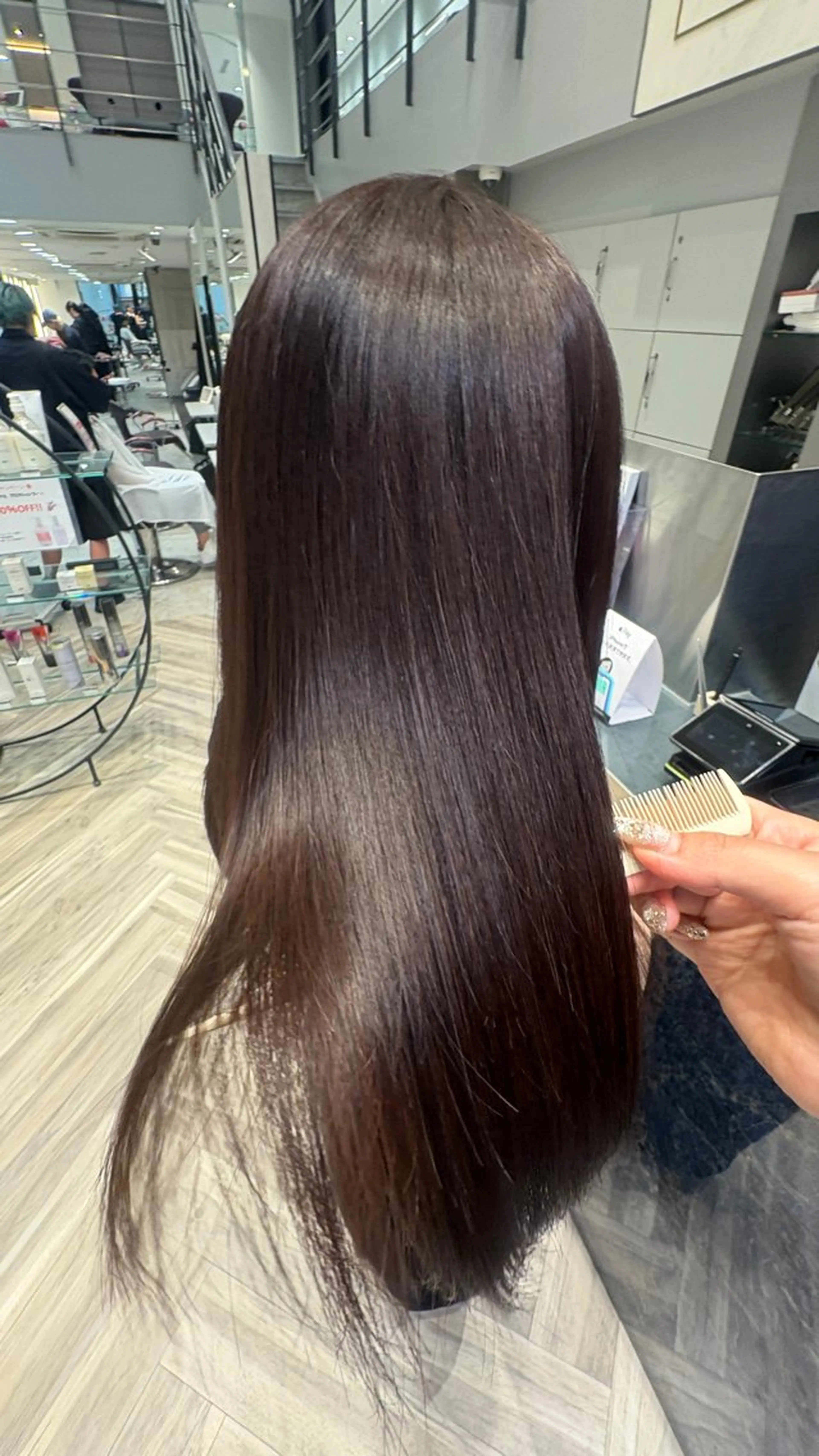 ロング カラー トリートメント 李 文のヘアスタイル