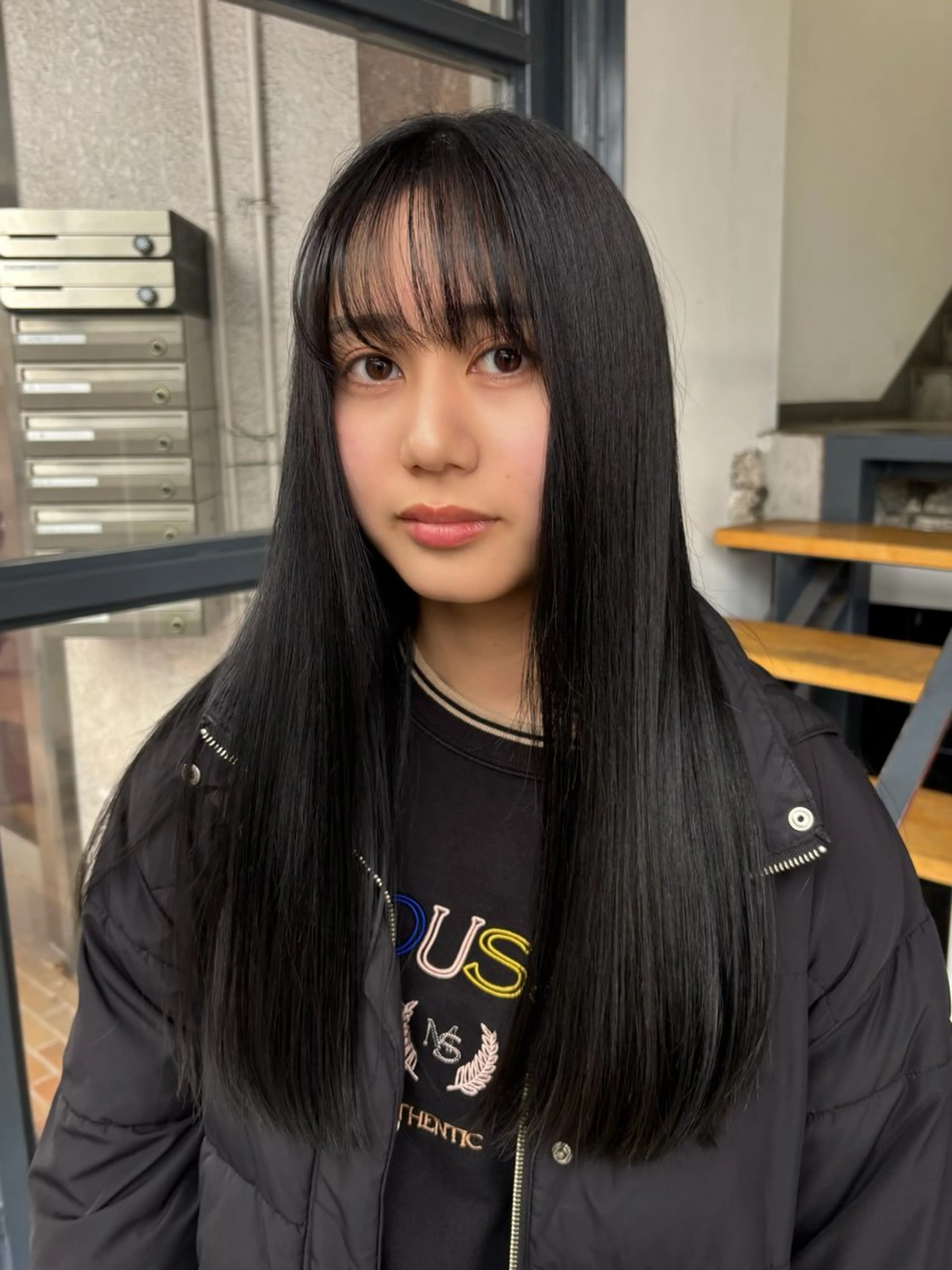 ロング カラー 黒髪 透明感カラー ヘアカラー Haircraft 長岡琉菜のヘアスタイル