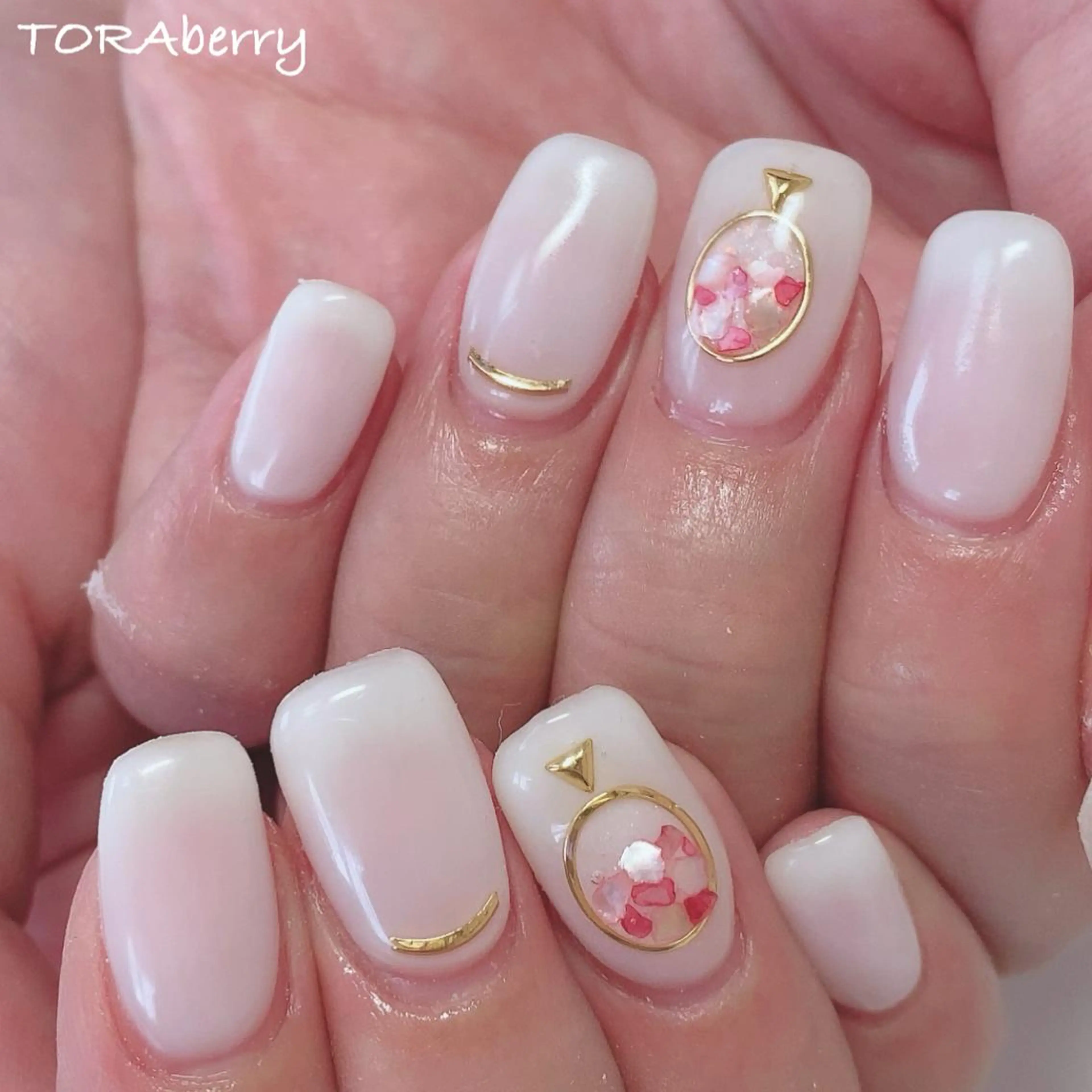 ネイル ハンドネイル ネイリスト なつみのネイルデザイン