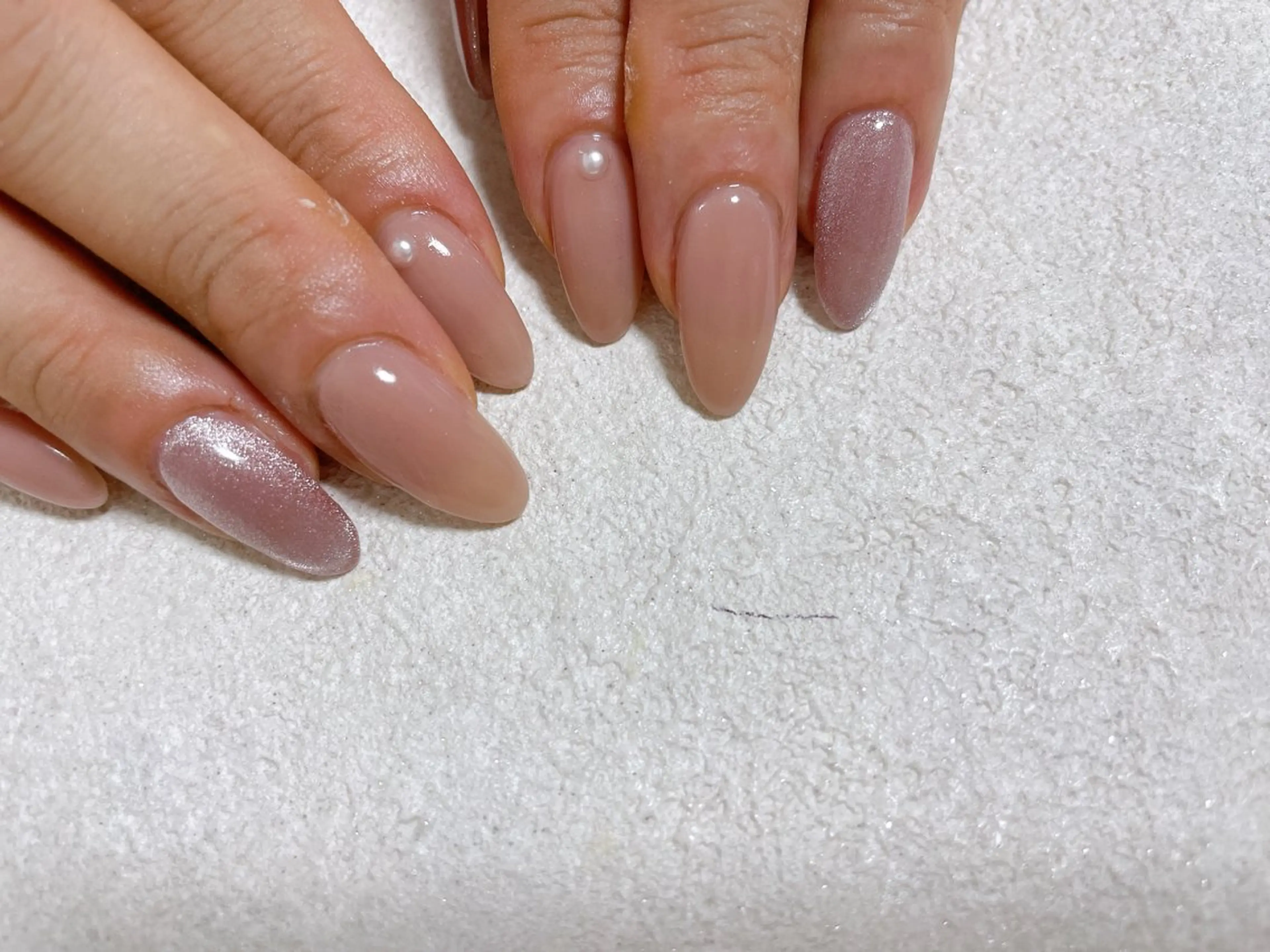 ネイル オーロラネイル フットネイル フレンチネイル ジェルネイル 韓国ネイル mogunail &blowのネイルデザイン