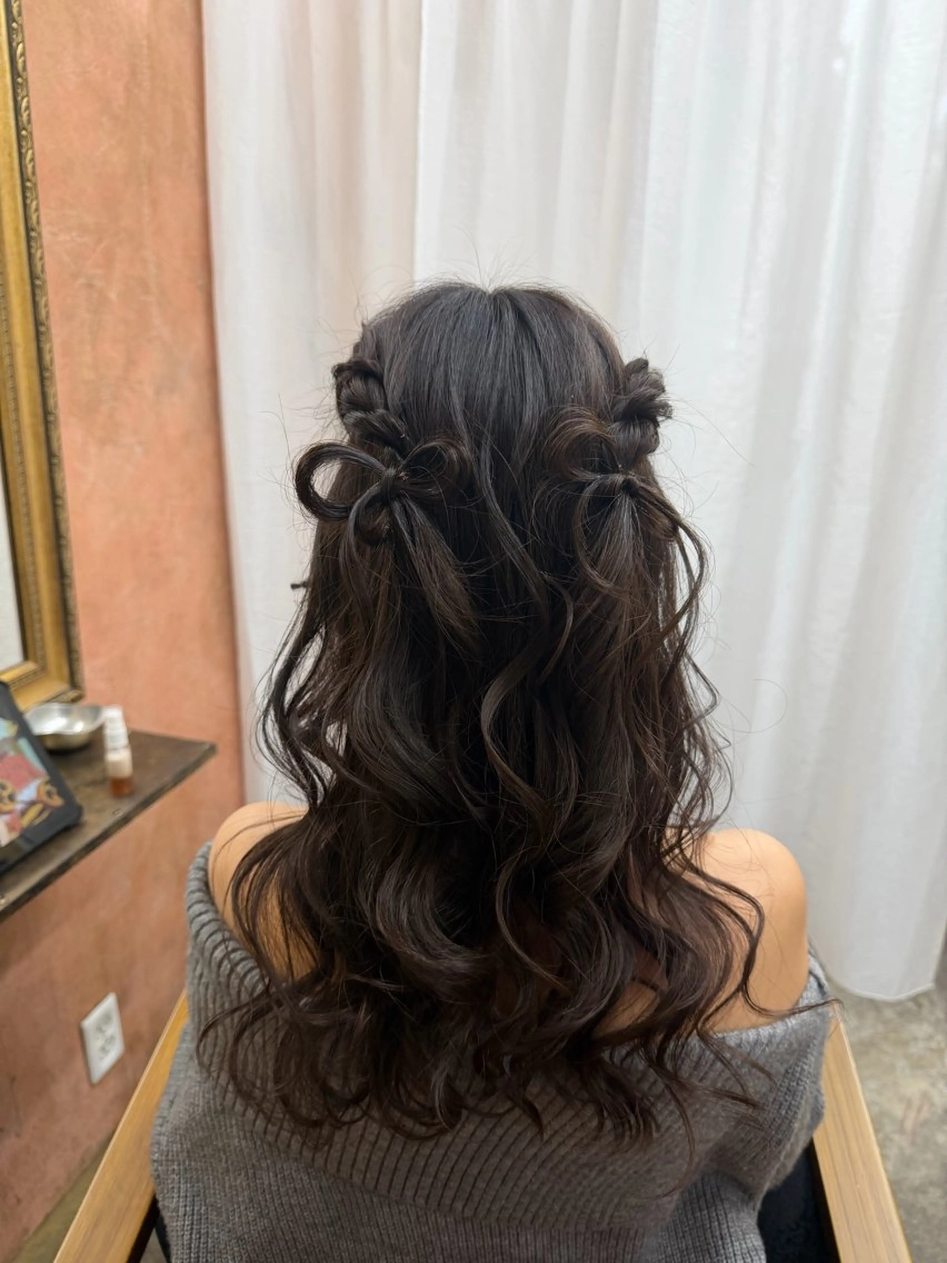 セミロング ヘアセット ともざねゆか UniQ/岡山駅のヘアスタイル