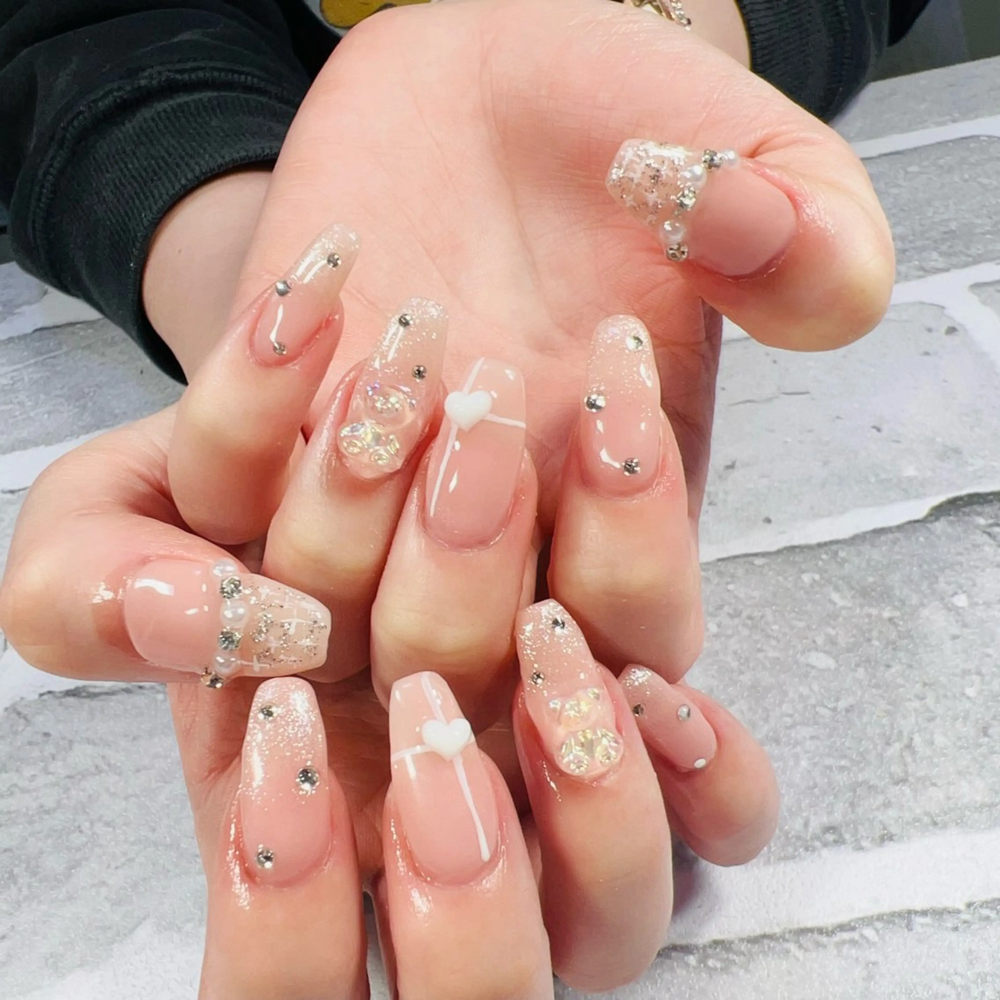 ネイル ハンドネイル ハンドケア ネイルサロン ロア旧ジョリーのネイルデザイン