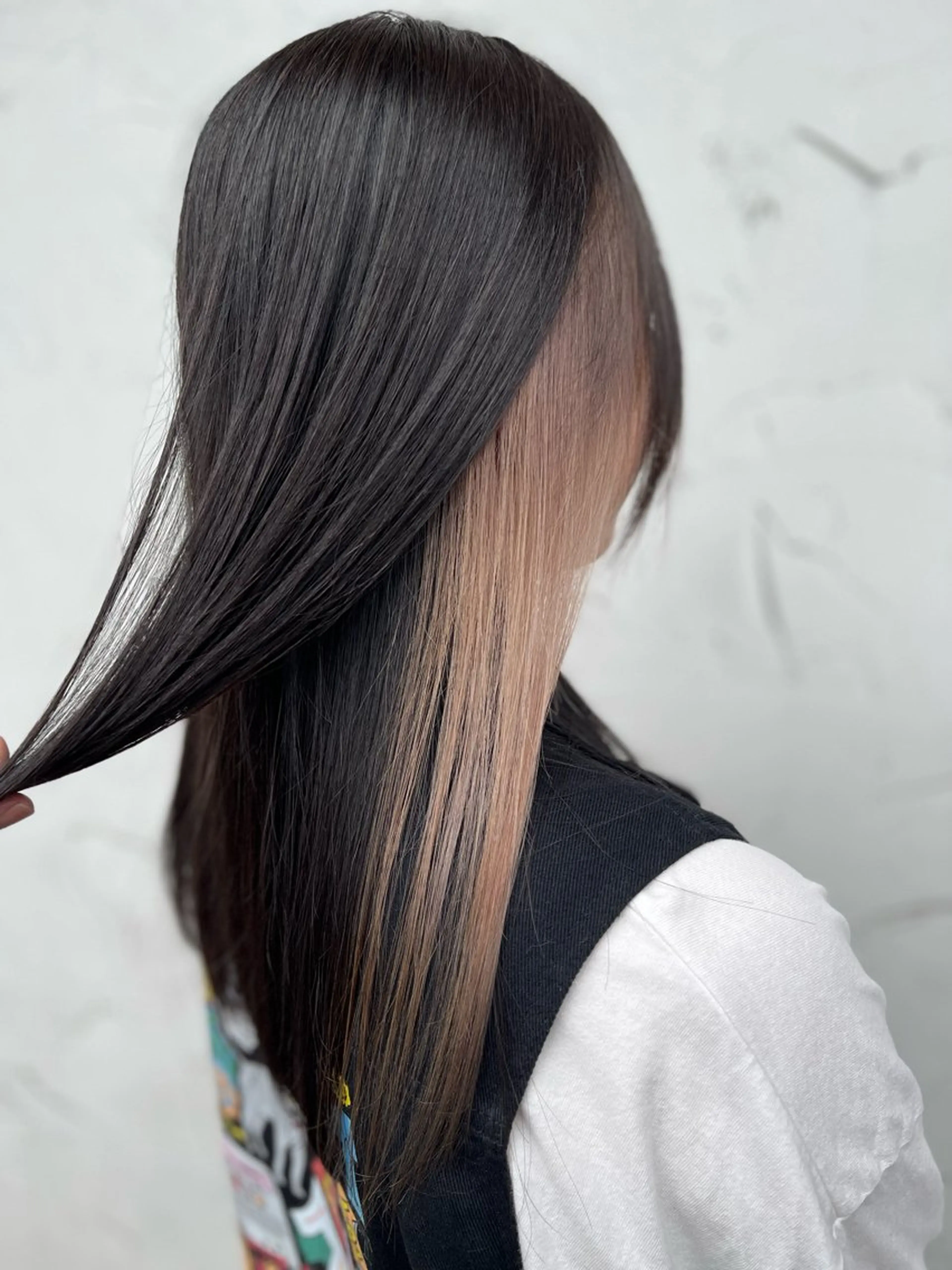 セミロング カット ヘアカラー 道下 颯人のヘアスタイル