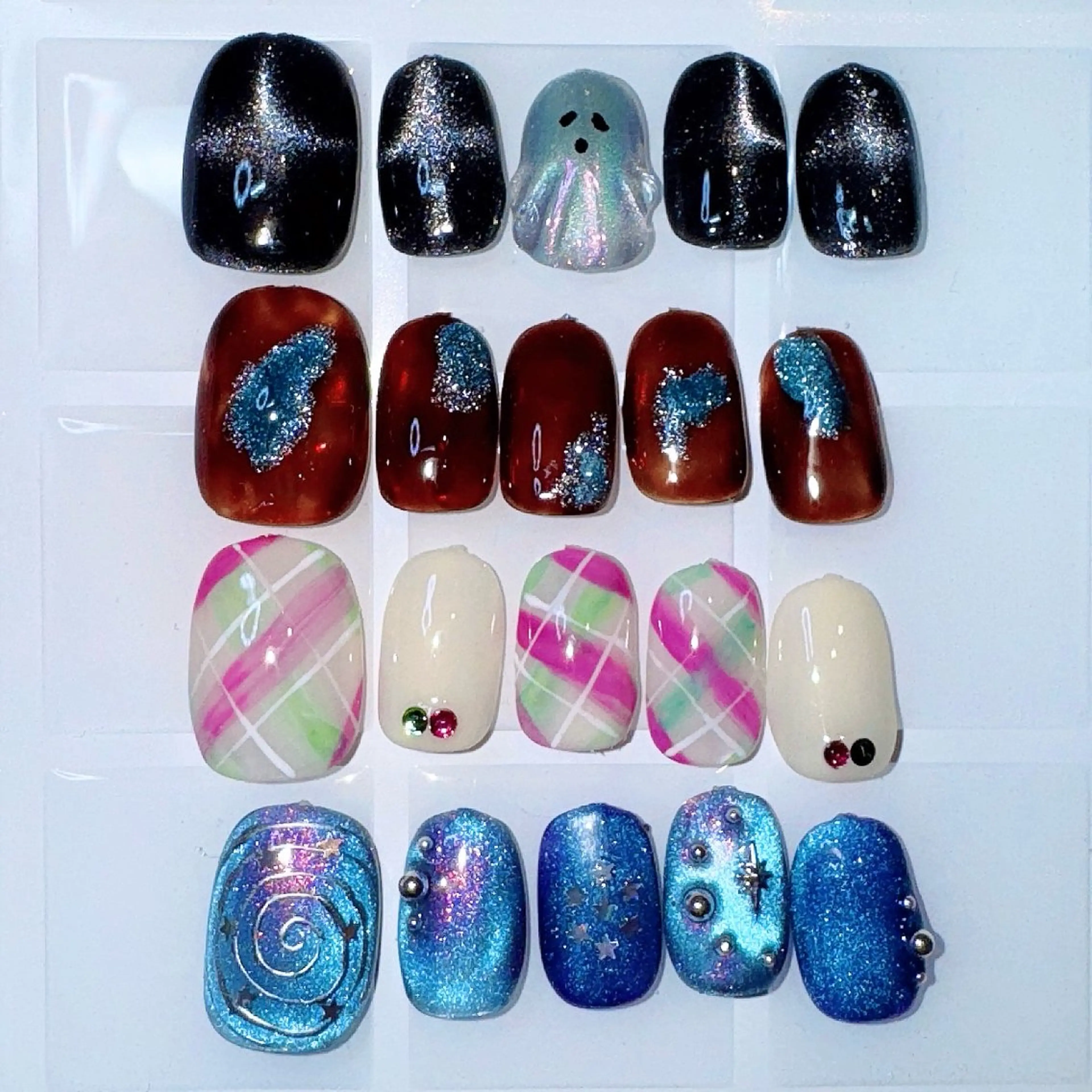 ネイル RIEKO🍒 ワンホン♡推しネイルのネイルデザイン