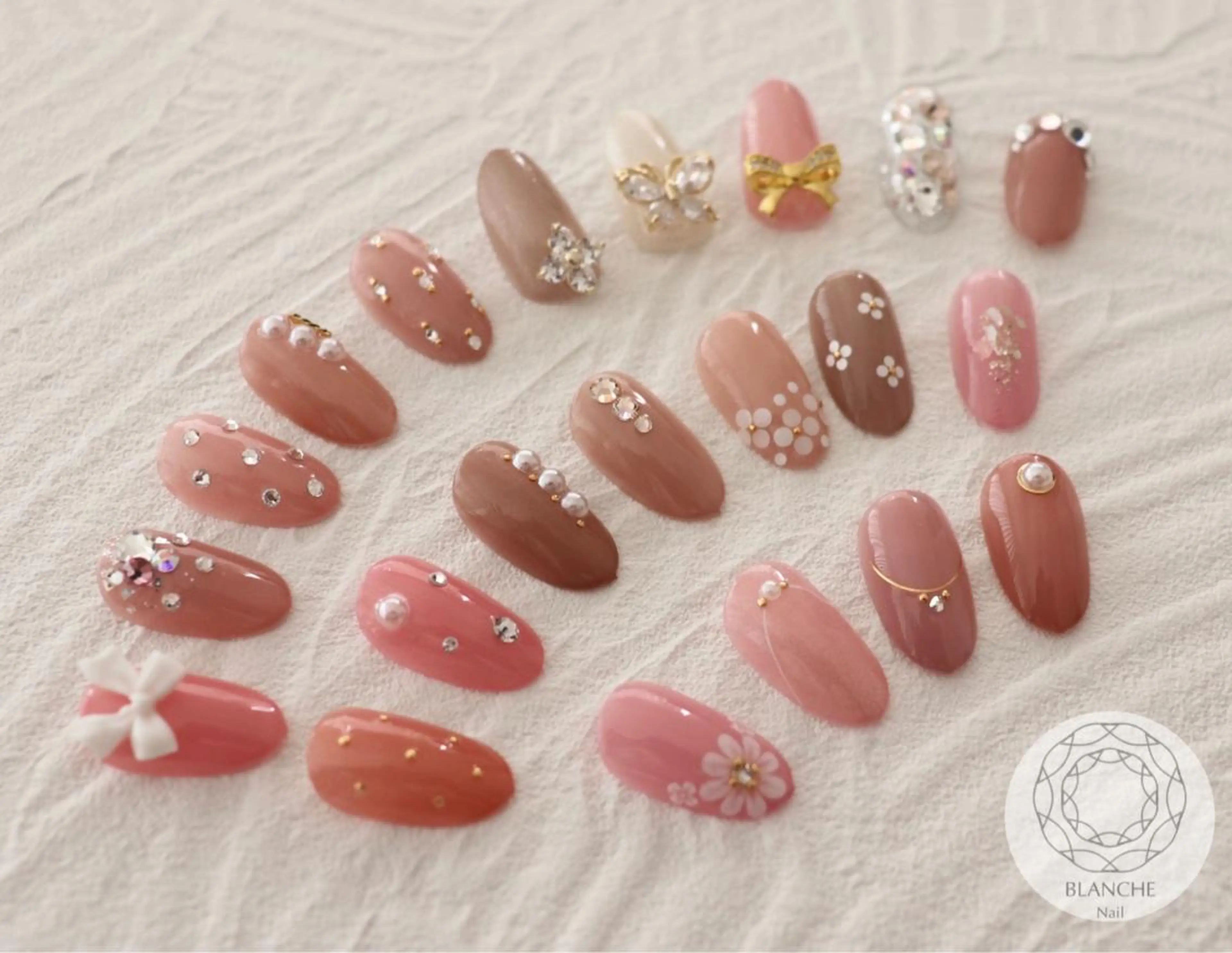 ネイル アートネイル ワンカラーネイル BLANCHE Nailのネイルデザイン