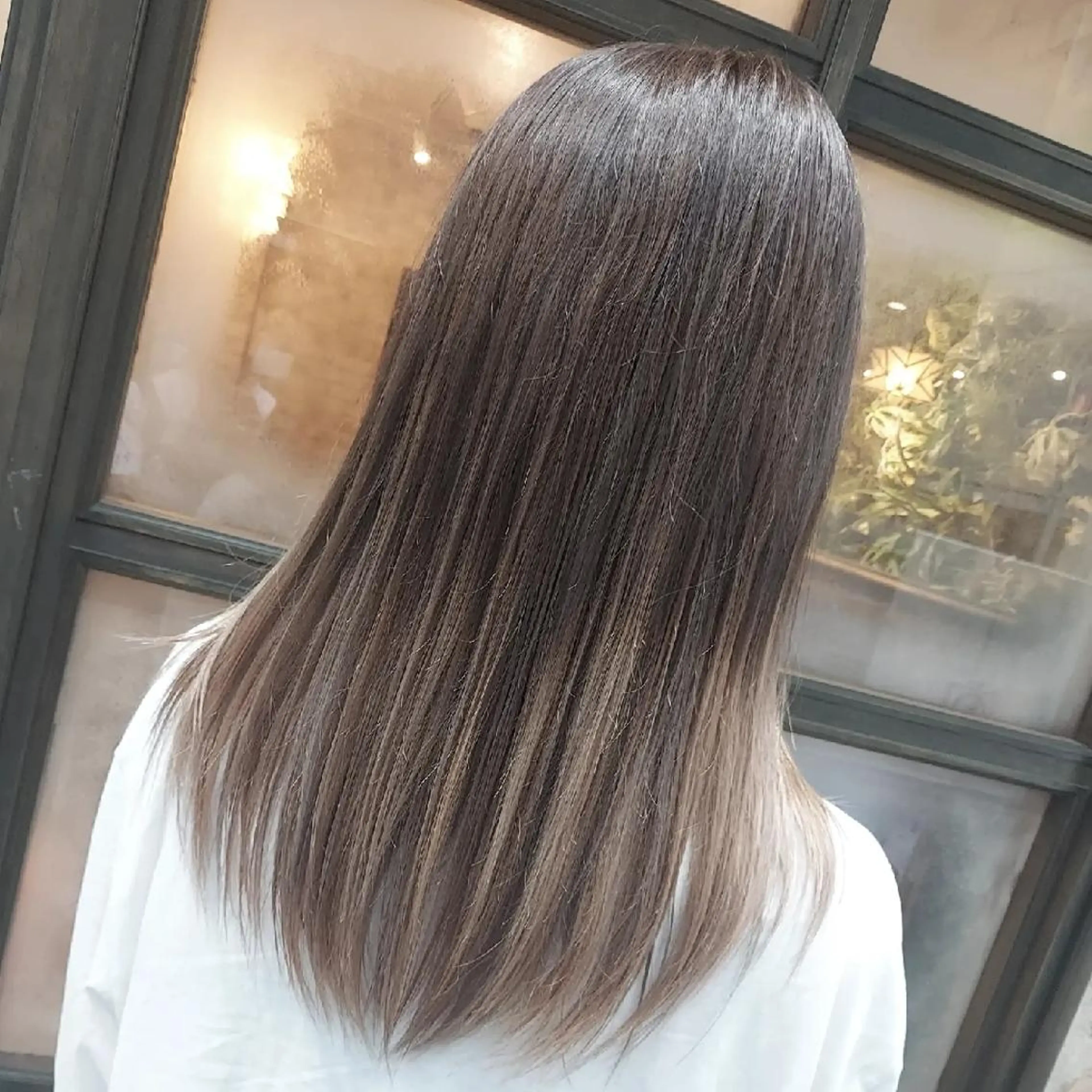 ロング カラー ブリーチ・ハイトーン 特化🎉内山のヘアスタイル