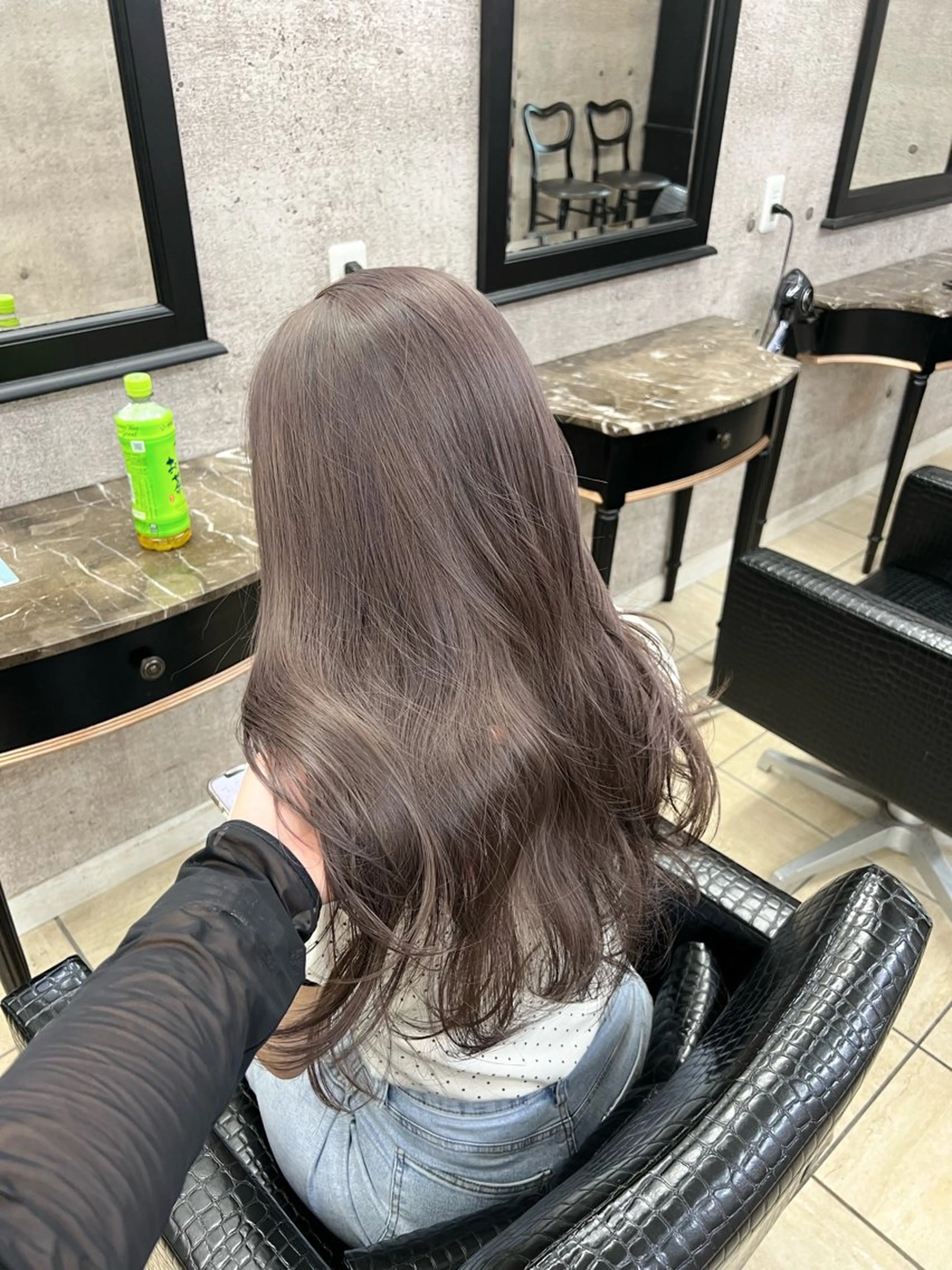 ロング カラー グレージュ ヘアカラー トリートメント MAYU / Raf.のヘアスタイル