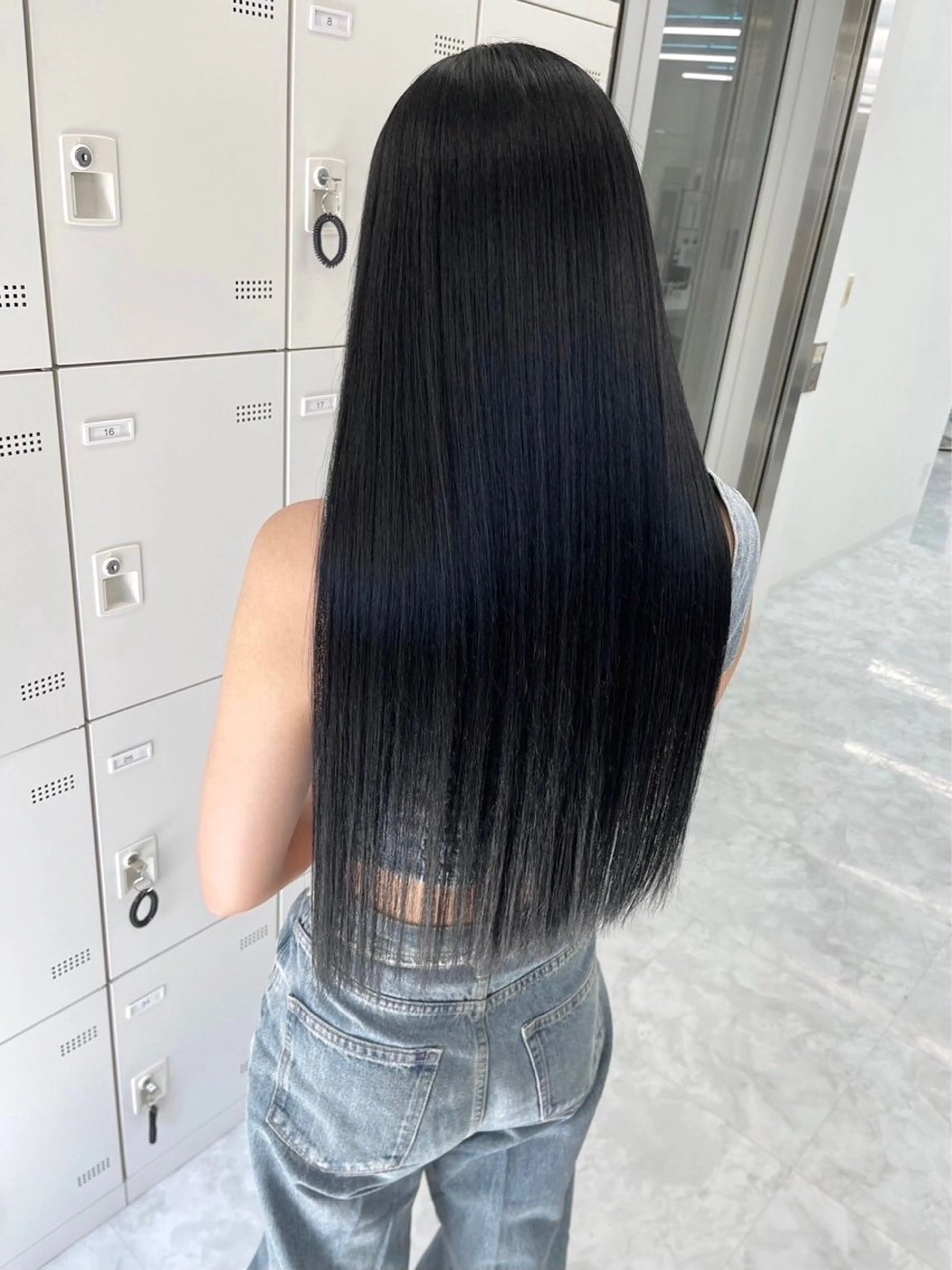 ロング カット ヘアカラー 似合わせ艶カラー🪽 ひかる🪽のヘアスタイル