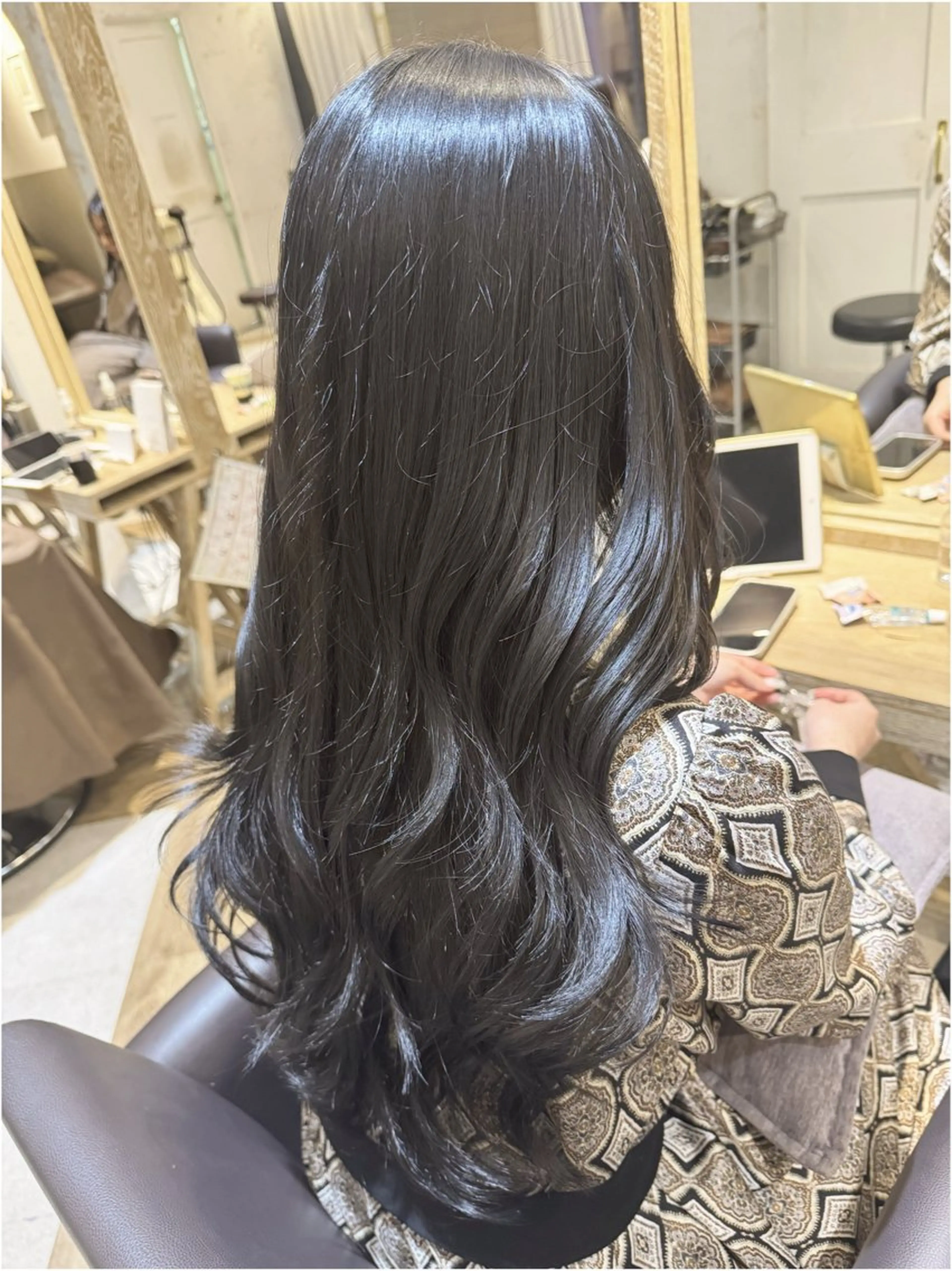 ロング ヘアカラー トリートメント 銀座/レイヤー /髪質改善/韓国ヘアのヘアスタイル