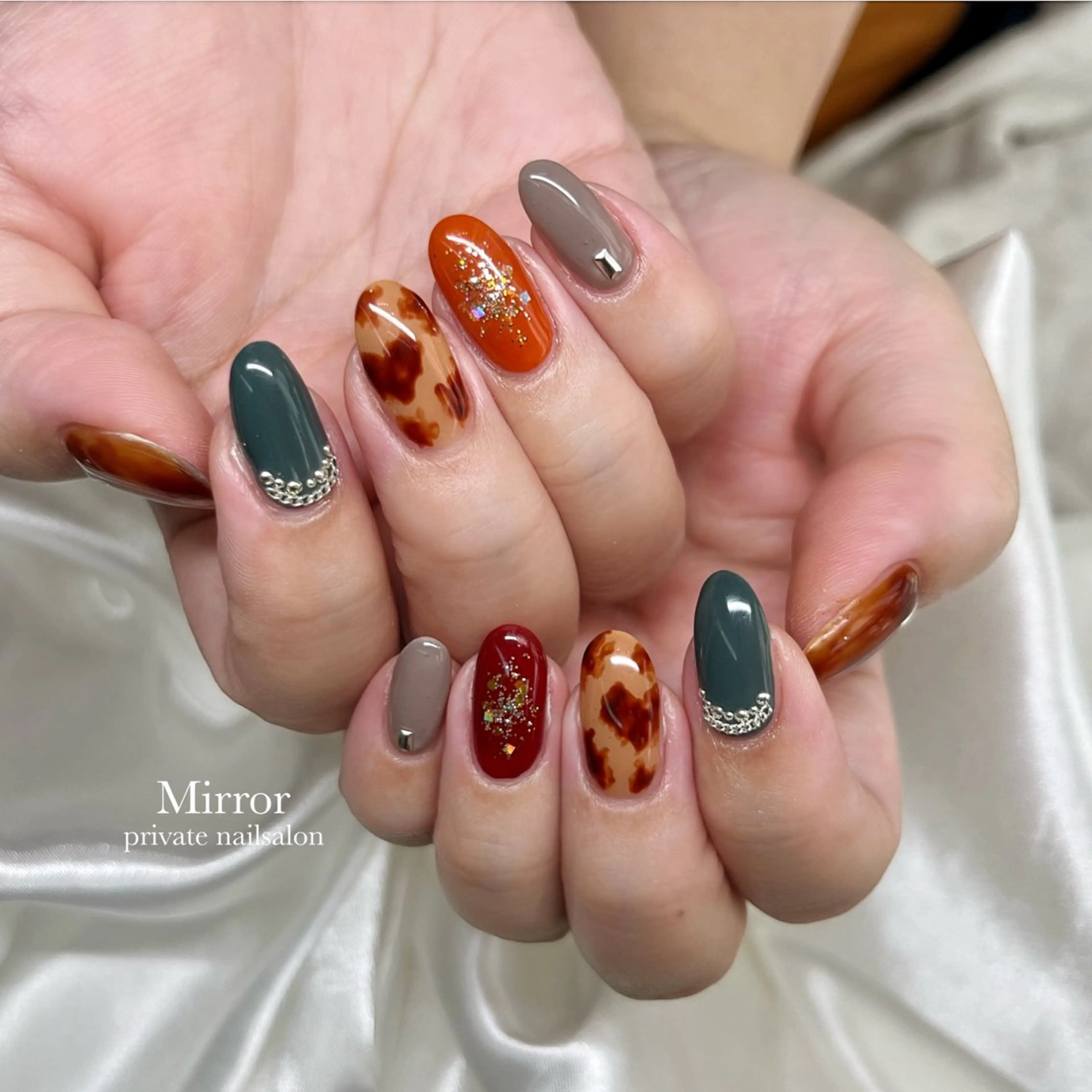 ネイル ハンドネイル nailsalon Mirrorのネイルデザイン