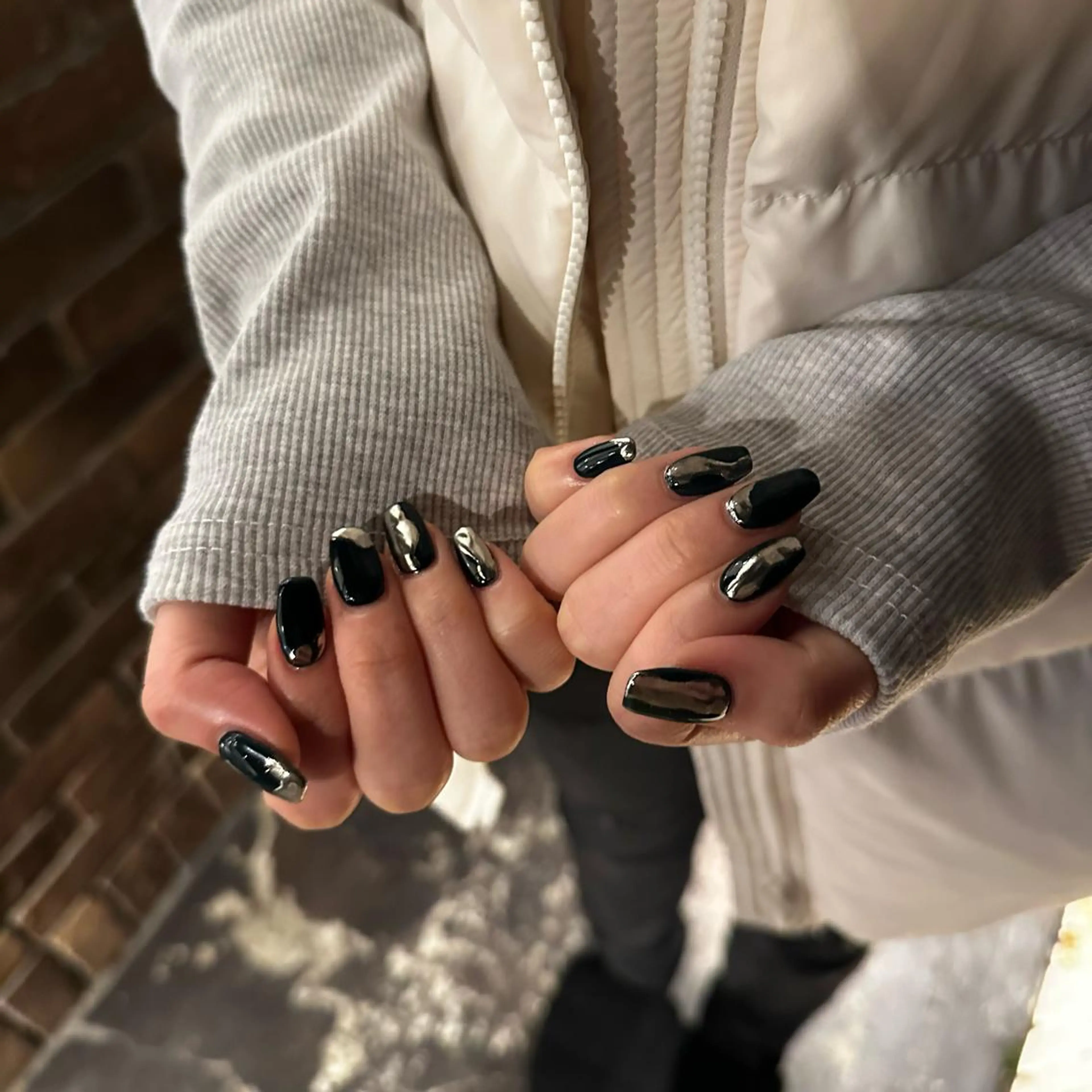 ネイル ミラーネイル ニュアンスネイル ハンドネイル 鈴木 優菜のネイルデザイン