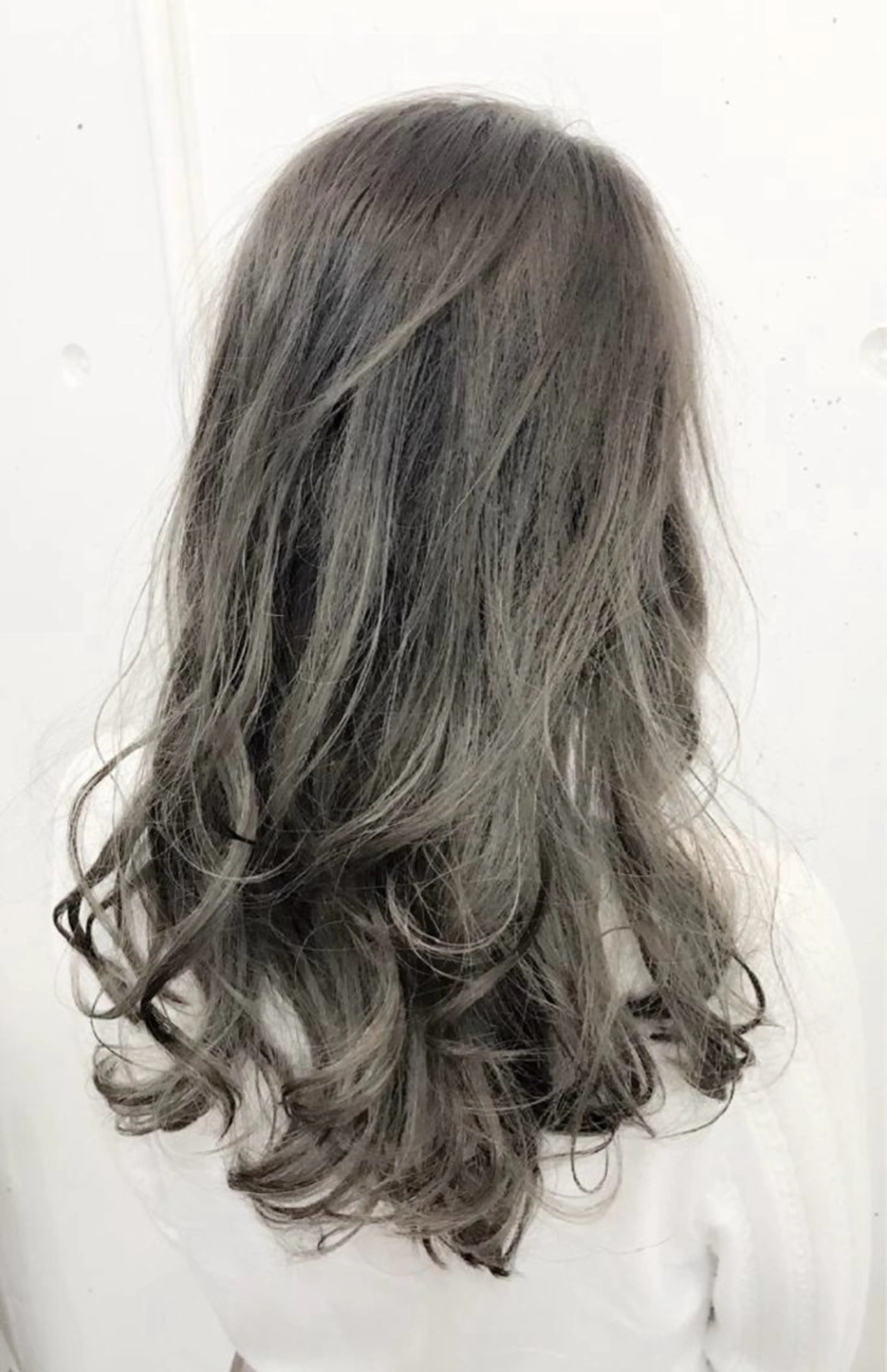 ロング カラー IT by ALBUM立川のヘアスタイル