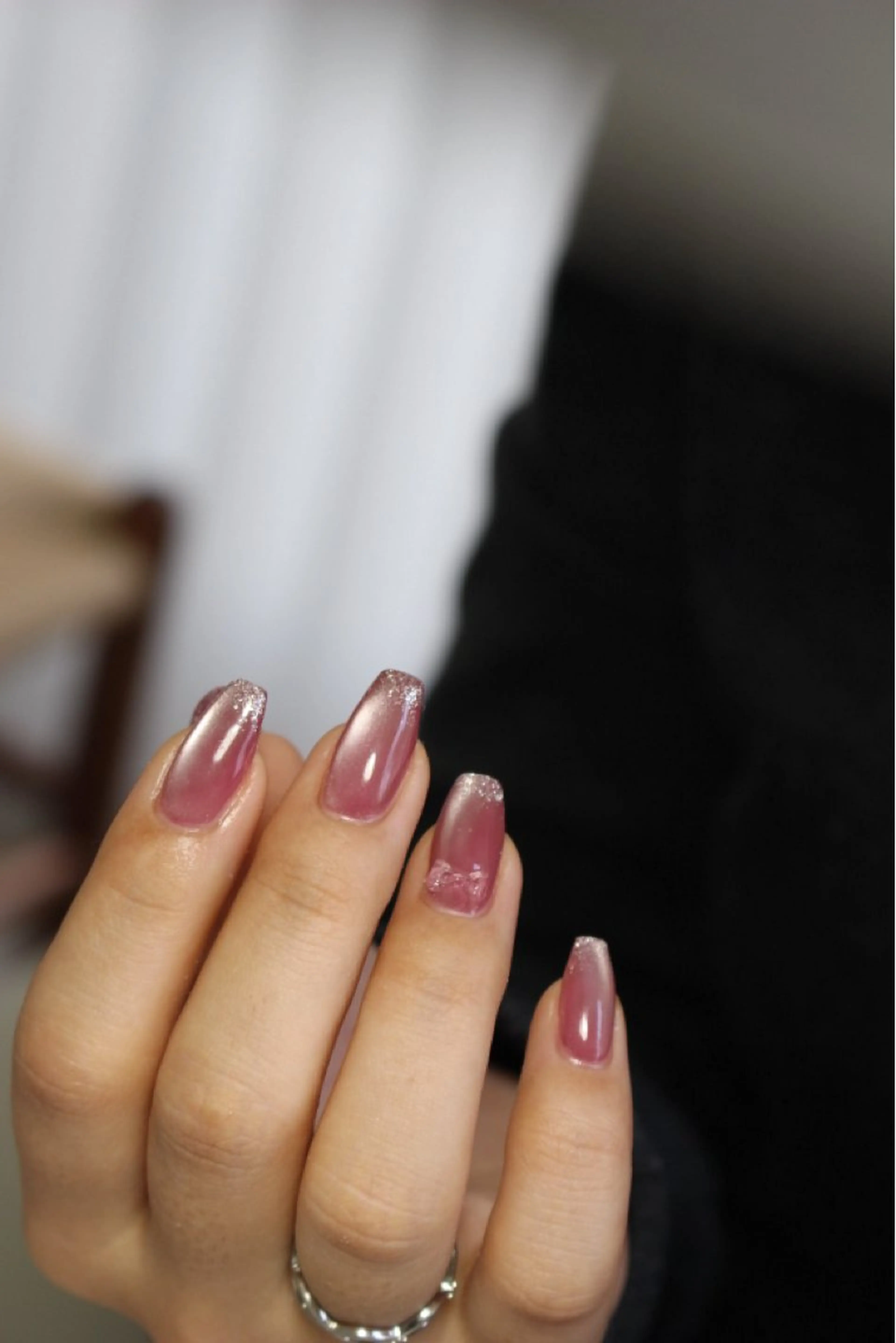 ネイル 氷ネイル・うるうるネイル マグネットネイル ハンドネイル TOL NAILのネイルデザイン