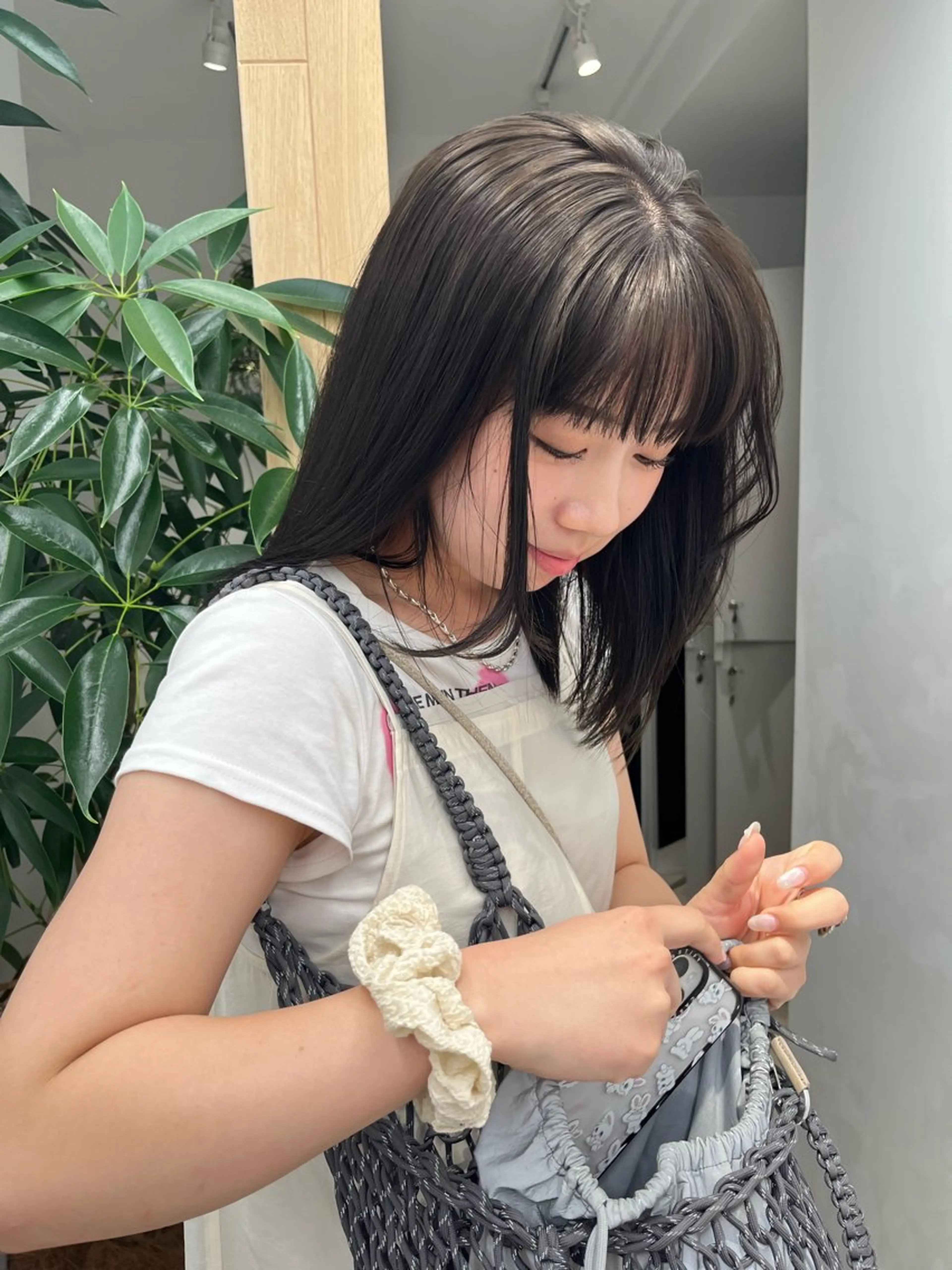 ミディアム カラー ベージュカラー 透明感カラー 赤み消しカラー/ ナチュラル/トモキのヘアスタイル