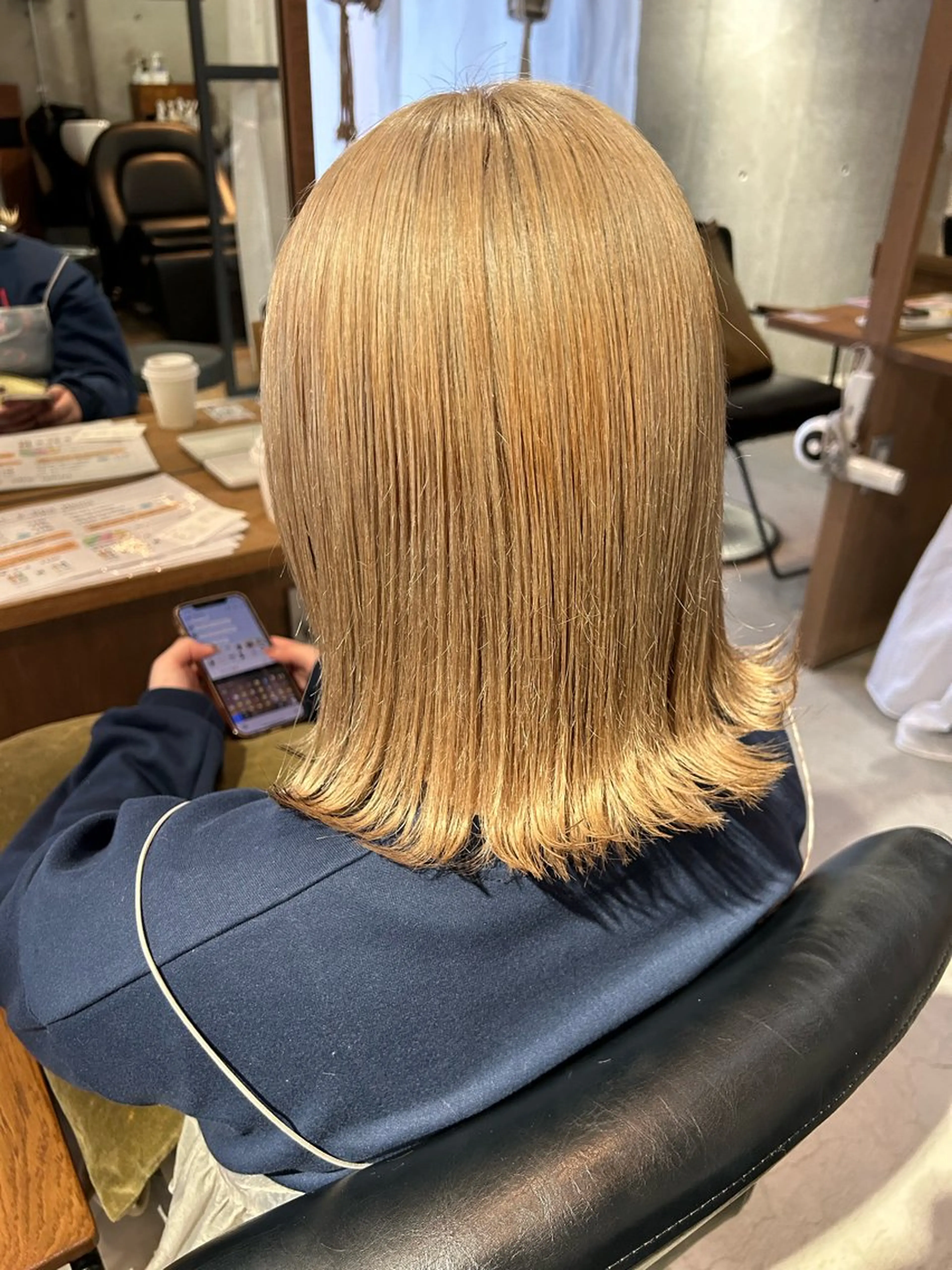 ショート FERIAあべの店 瀧本岬のヘアスタイル
