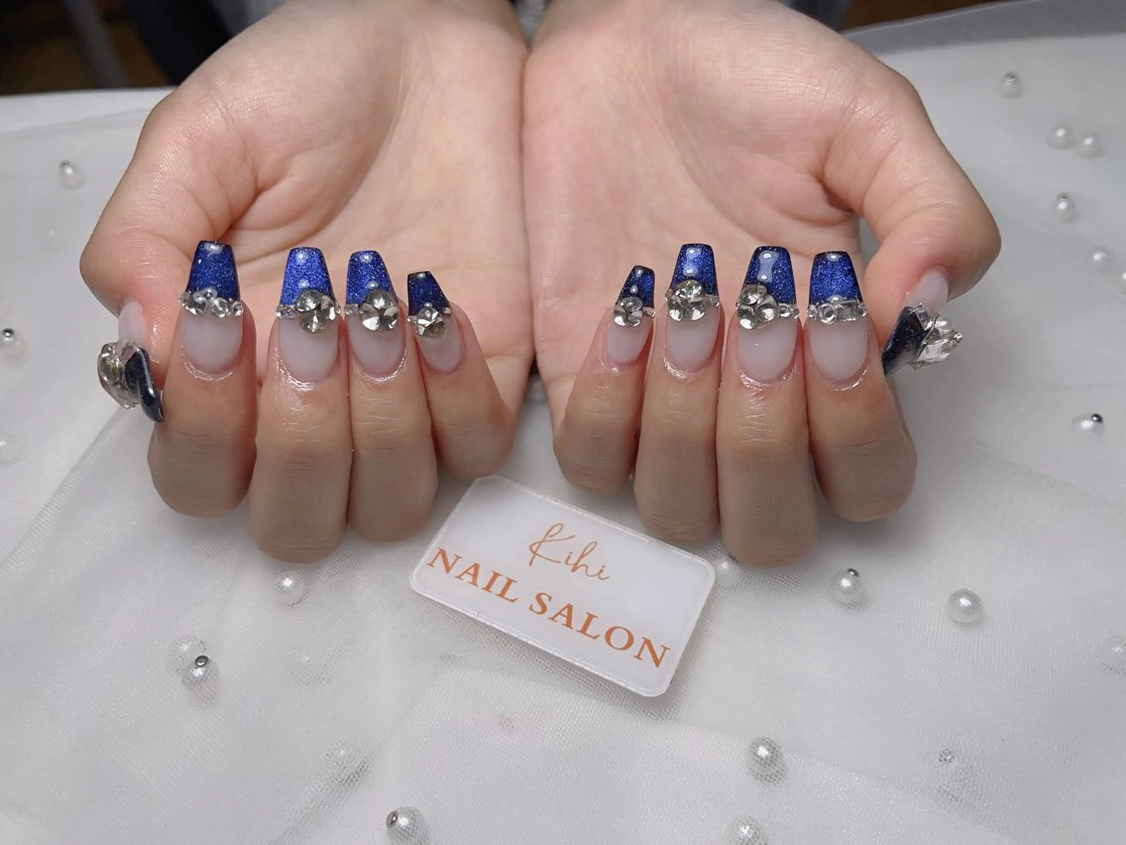 ネイル アートネイル フレンチネイル ジェルネイル グラデーション 韓国ネイル ハンドネイル 💕鈴木ユリ パラジェル/オフ無料のネイルデザイン