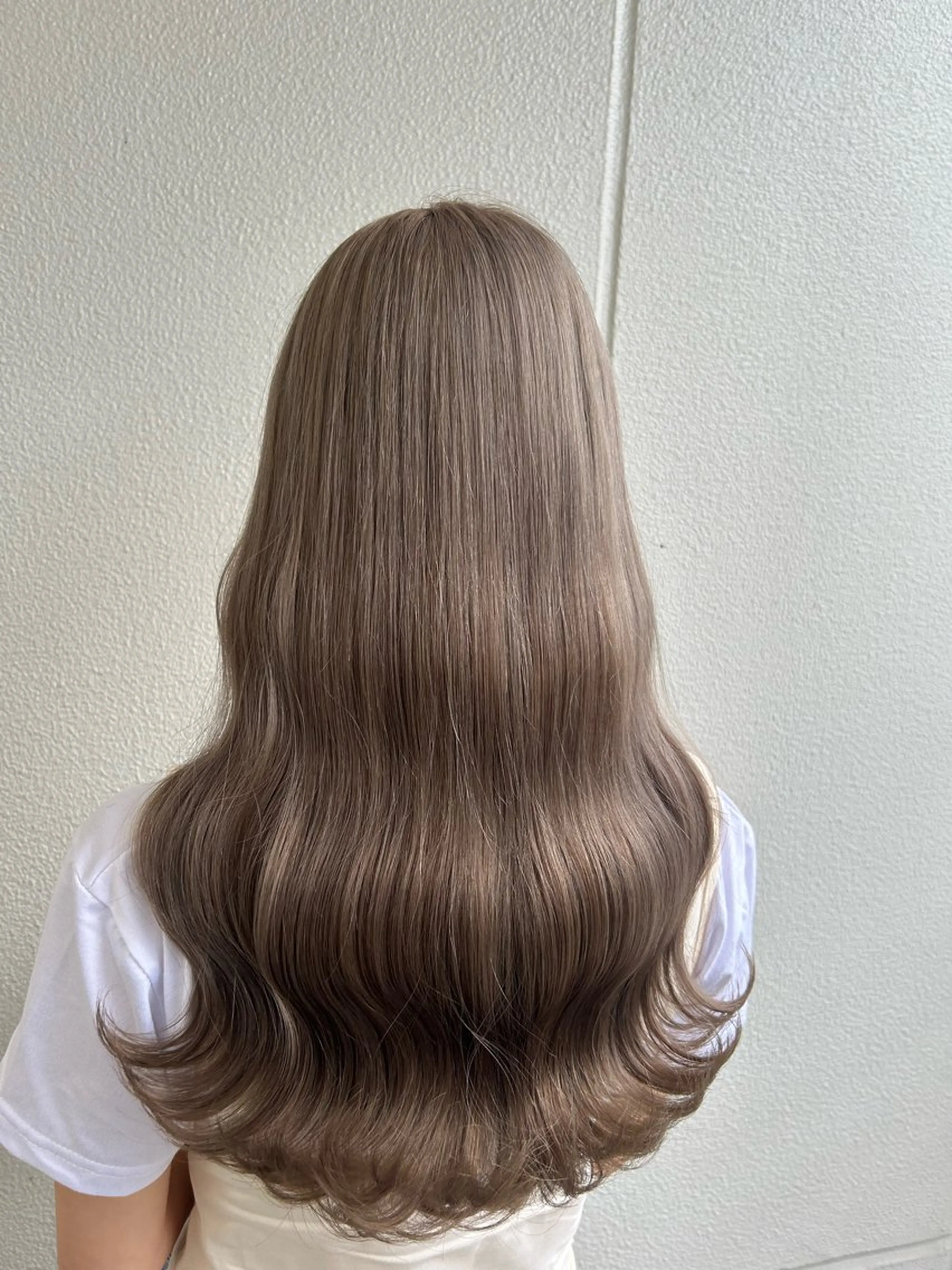 ロング カラー ヘアアレンジ グレージュ ミルクティーグレージュ 《暖色/韓国hair 》🇰🇷桑原ユキネのヘアスタイル