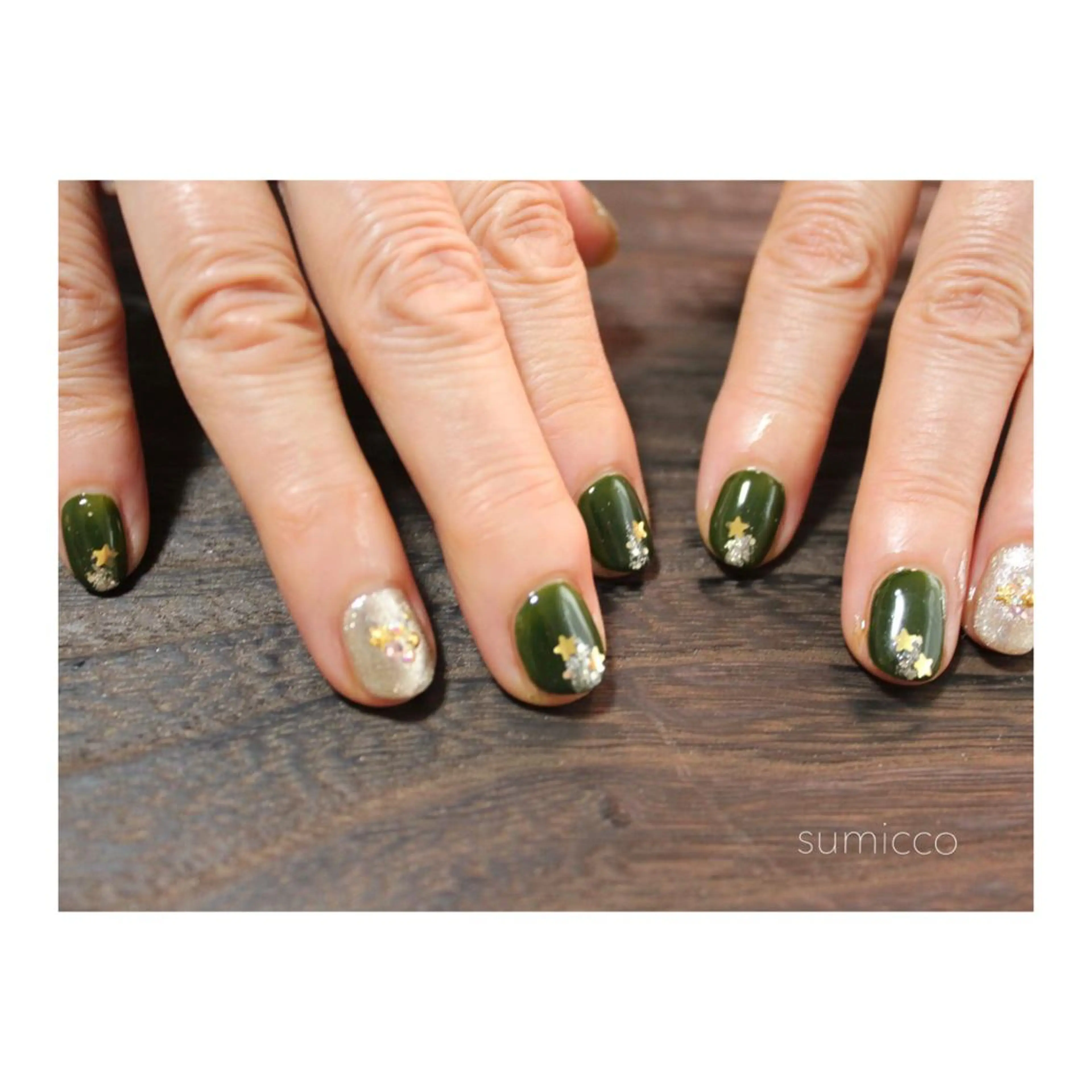 ネイル 冬ネイル クリスマス ハンドネイル ハンドケア sumicco nailのネイルデザイン