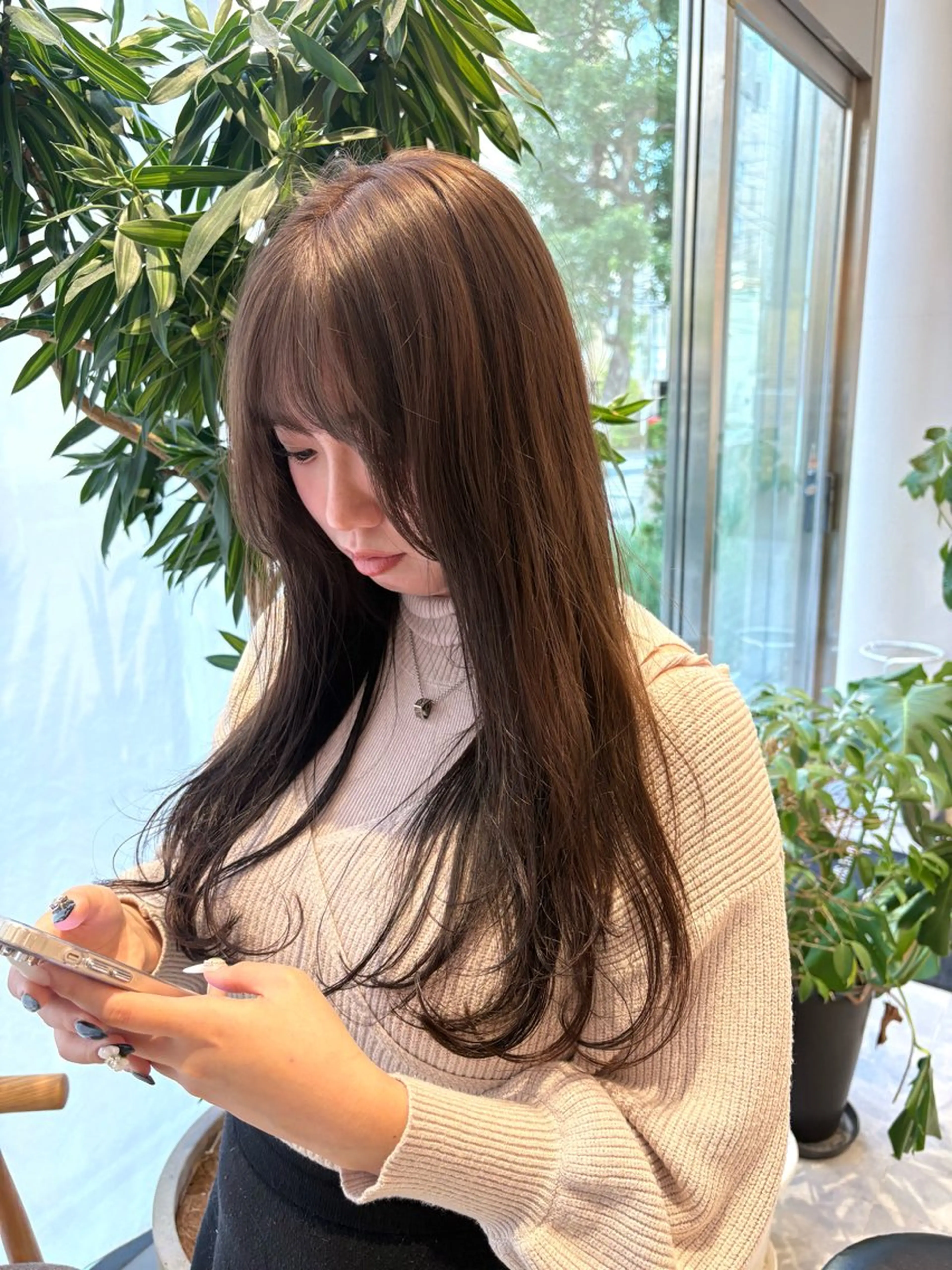 【黒染め落としてより明るくしたい方は💁♀️】黒染め落とし➕1ブリーチ➕髪質改善カラー🎨の写真