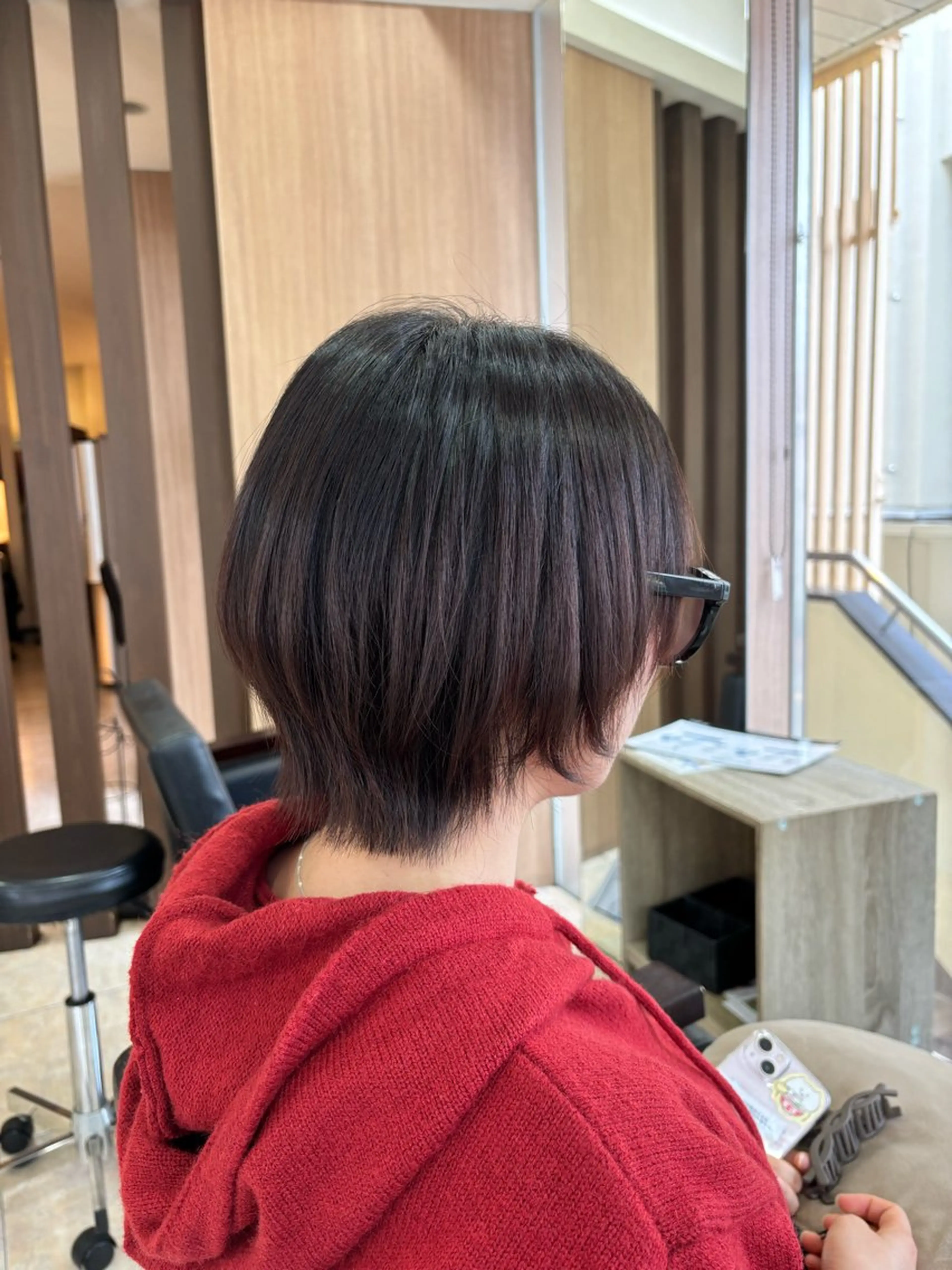 ショート ショートヘア ウルフカット デザインカラー/ オダセイナのヘアスタイル