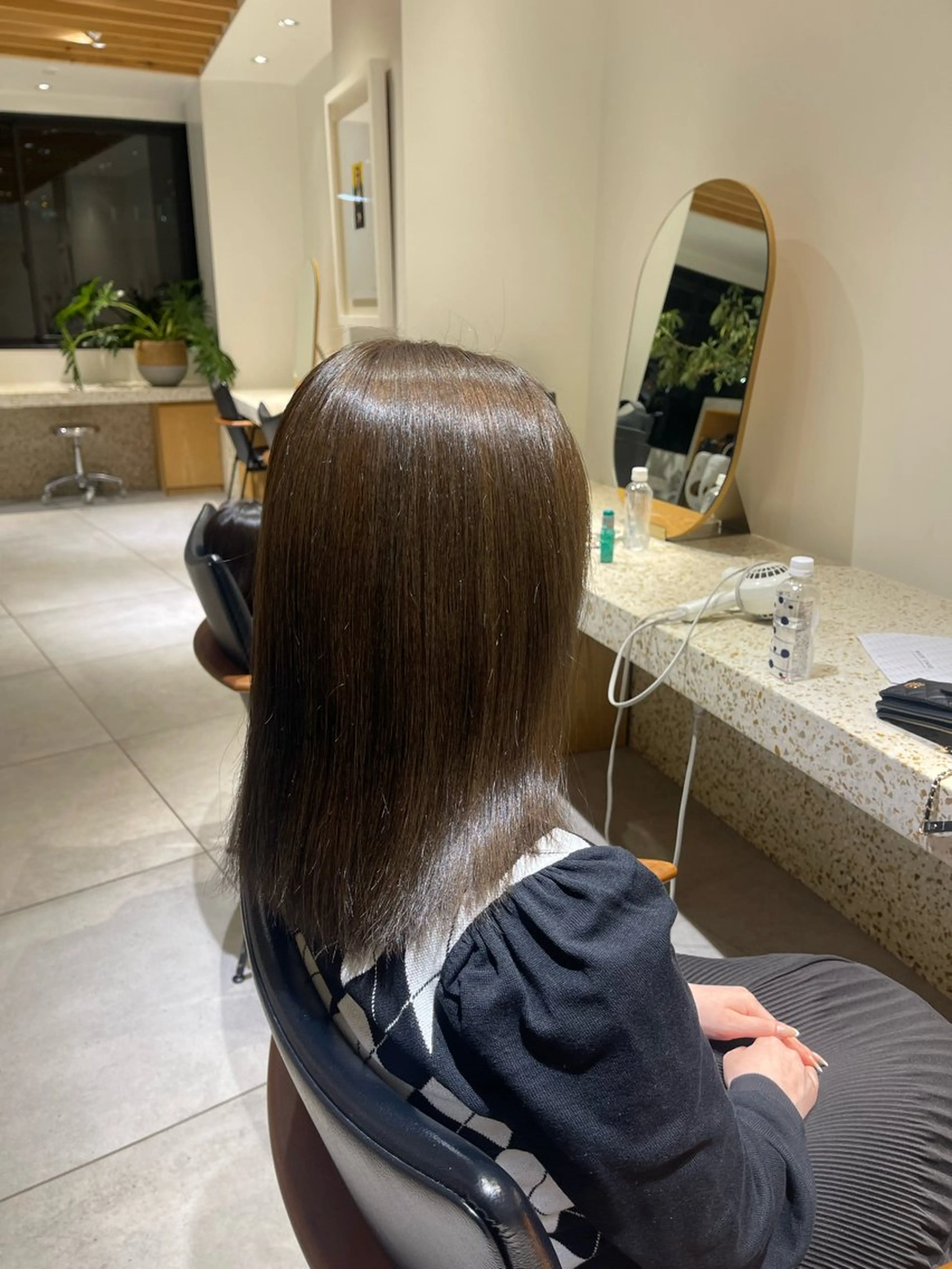 ミディアム カラー 🦄今西 利音🦄のヘアスタイル