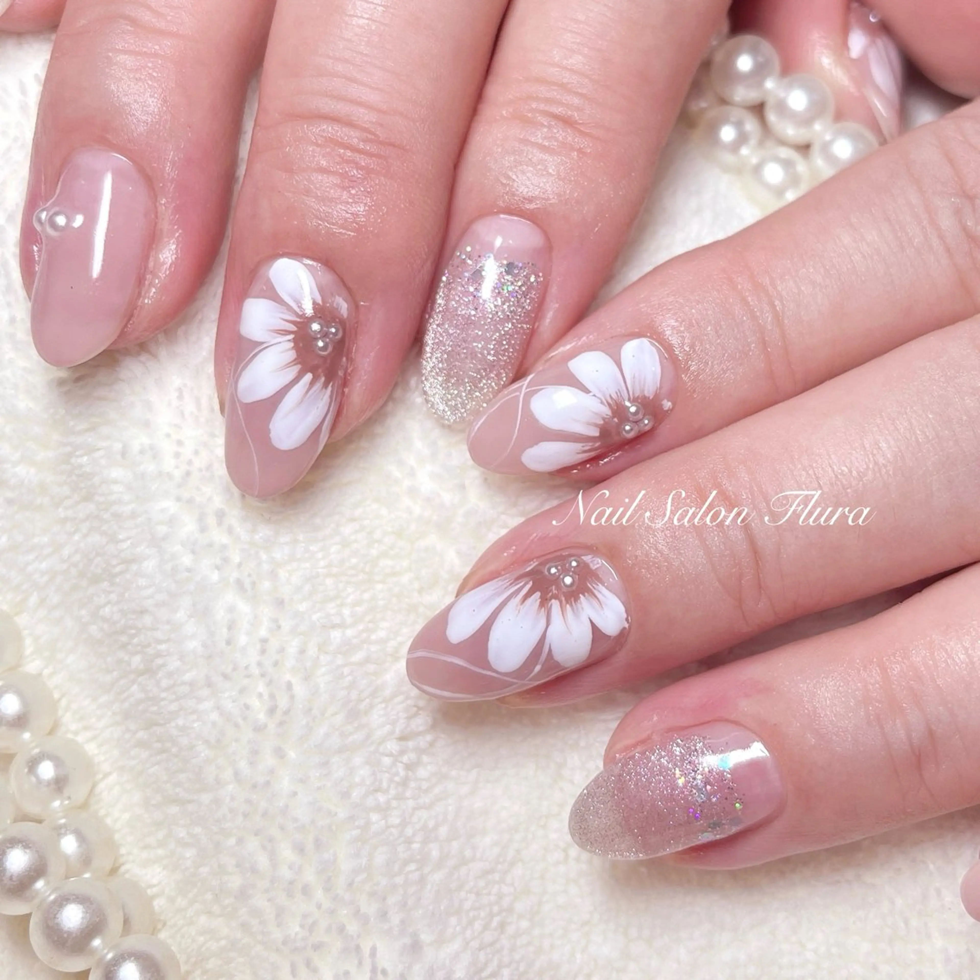 ネイル フラワーネイル NailSalon Fluraのネイルデザイン