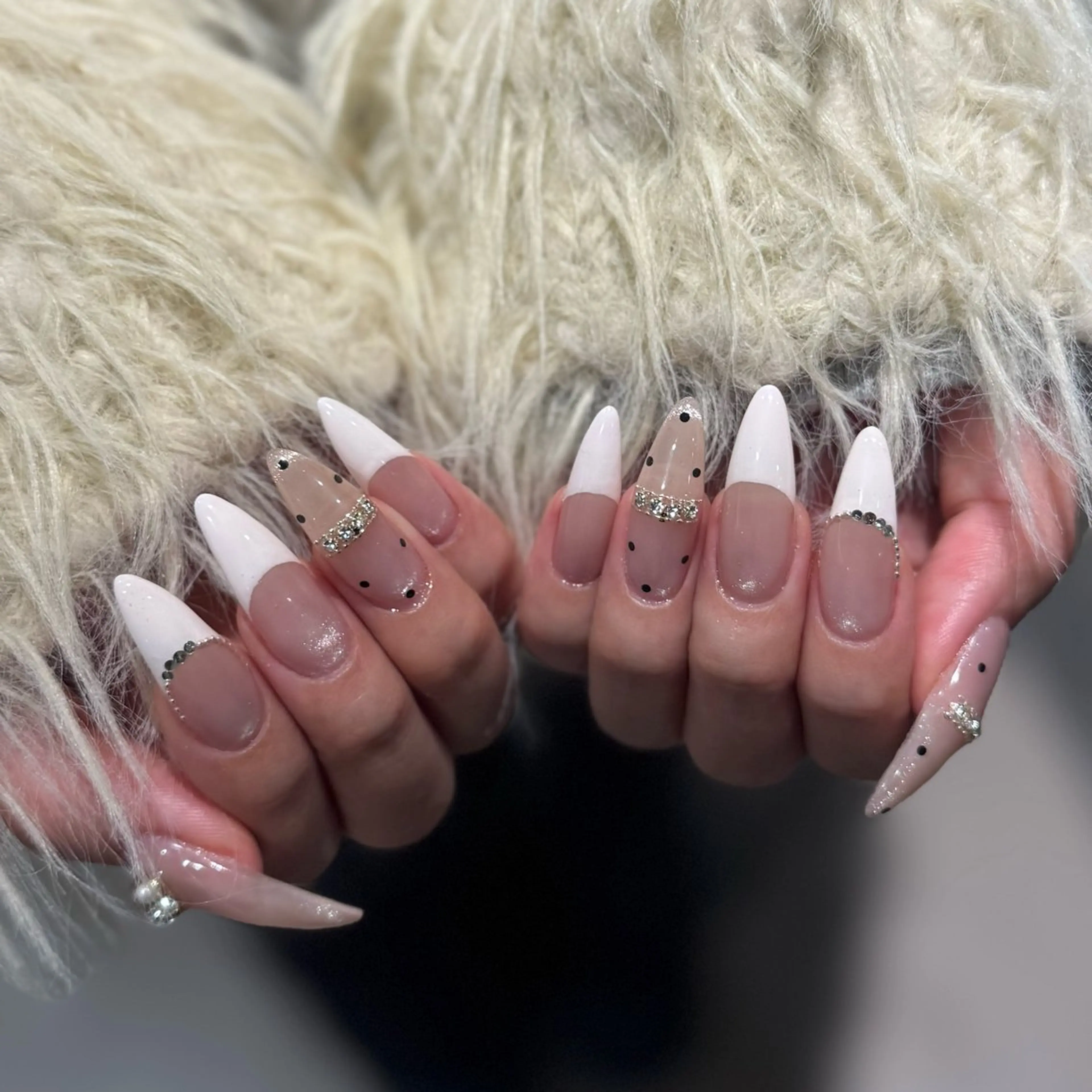 ネイル lino u sawaのネイルデザイン