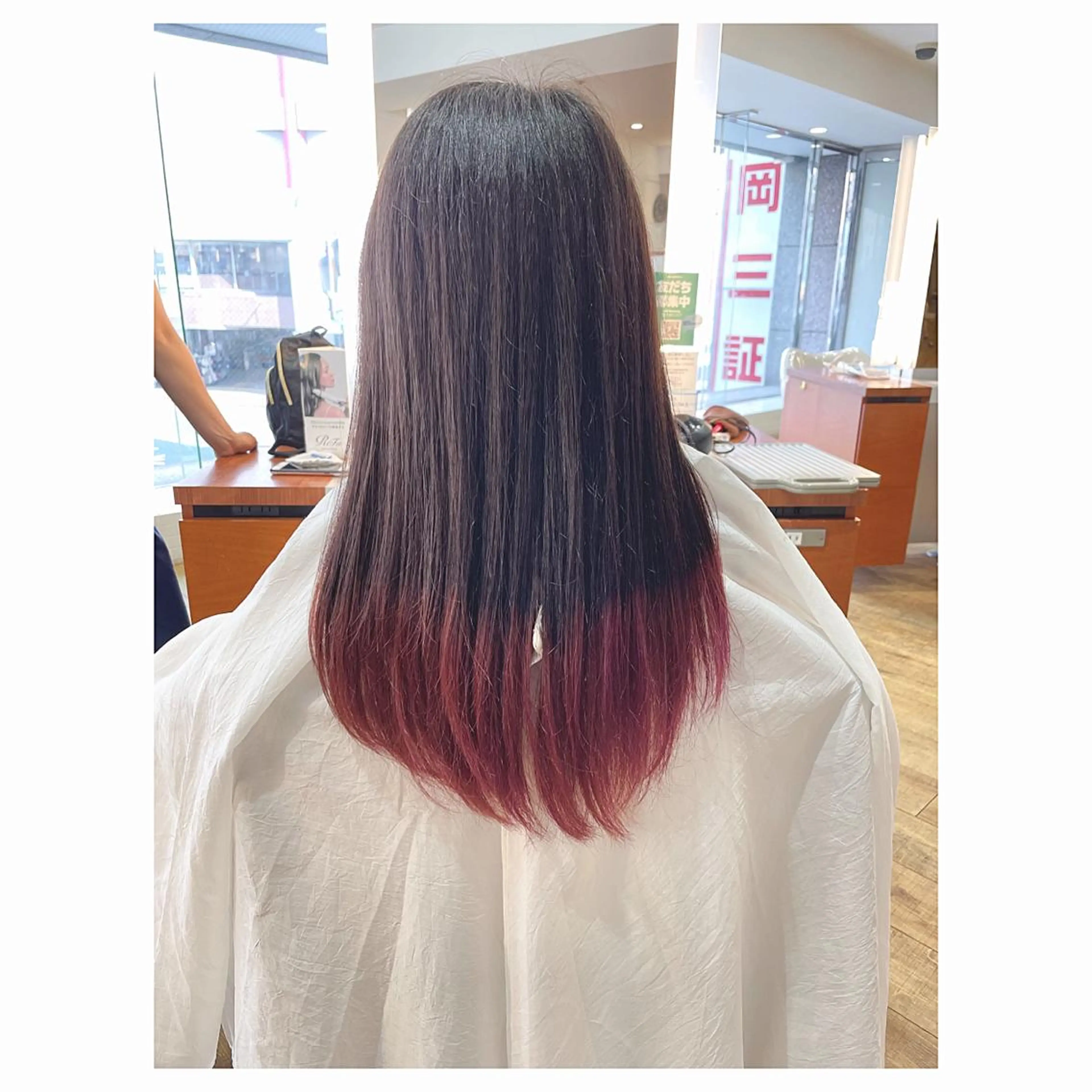 ロング カラー キッズ 癖毛、多毛の方歓迎 三浦　麻衣のヘアスタイル