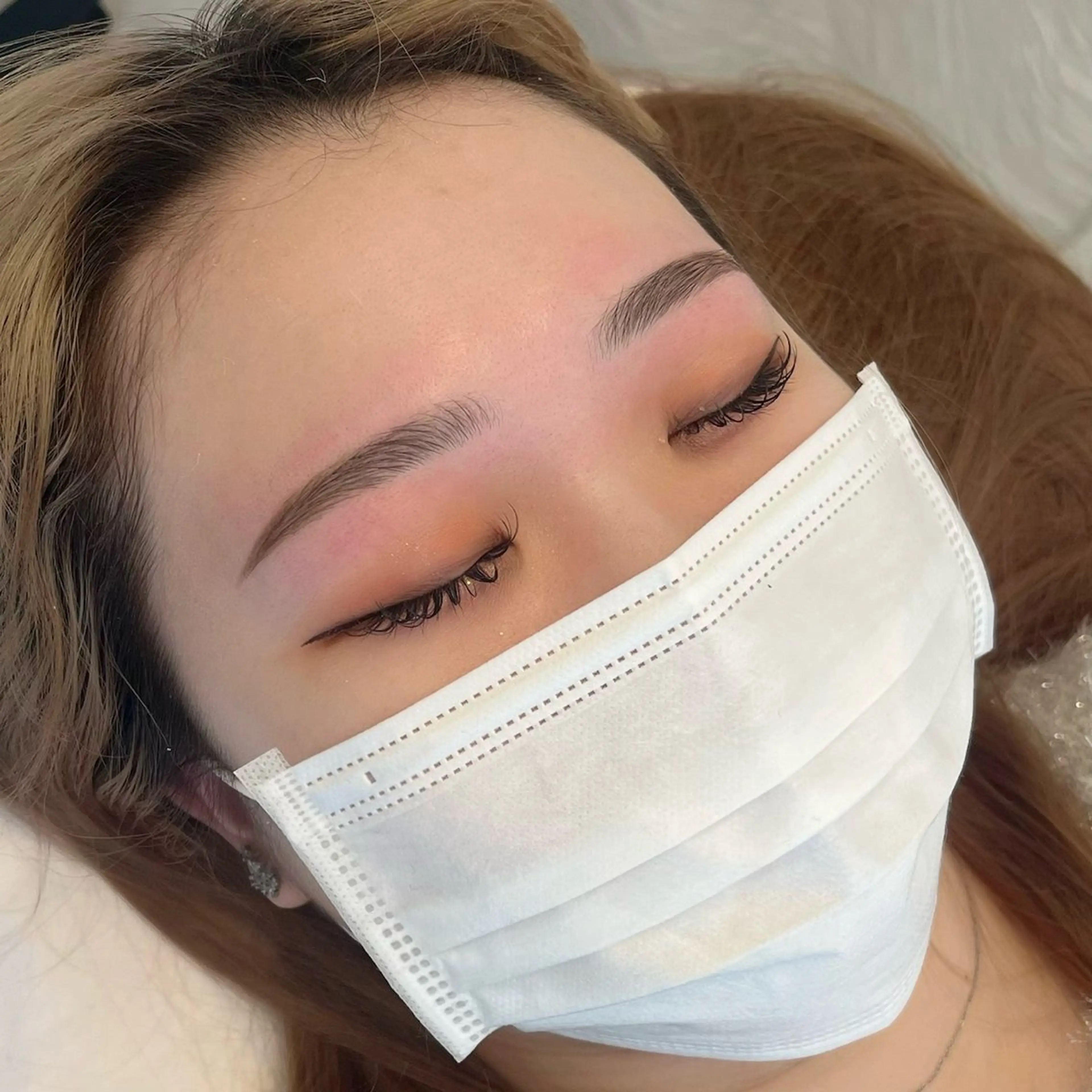 アイブロウ 眉毛ワックス脱毛 beauty salon uluの眉毛・アイブロウイメージ