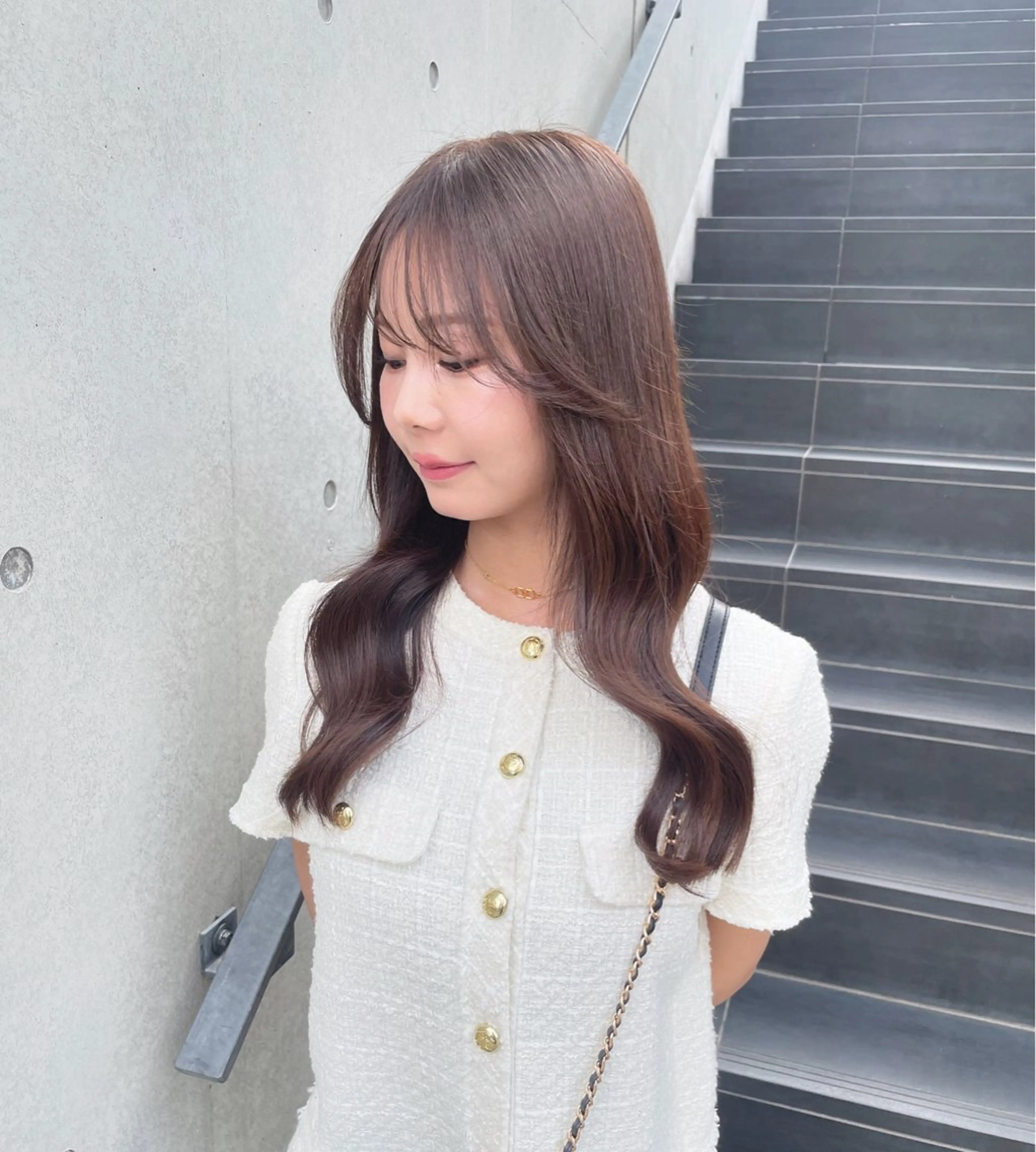 セミロング カラー レイヤーカット カット ヘアカラー トリートメント 🔗透明感カラー🔗 エクステ✂️はるちかのヘアスタイル