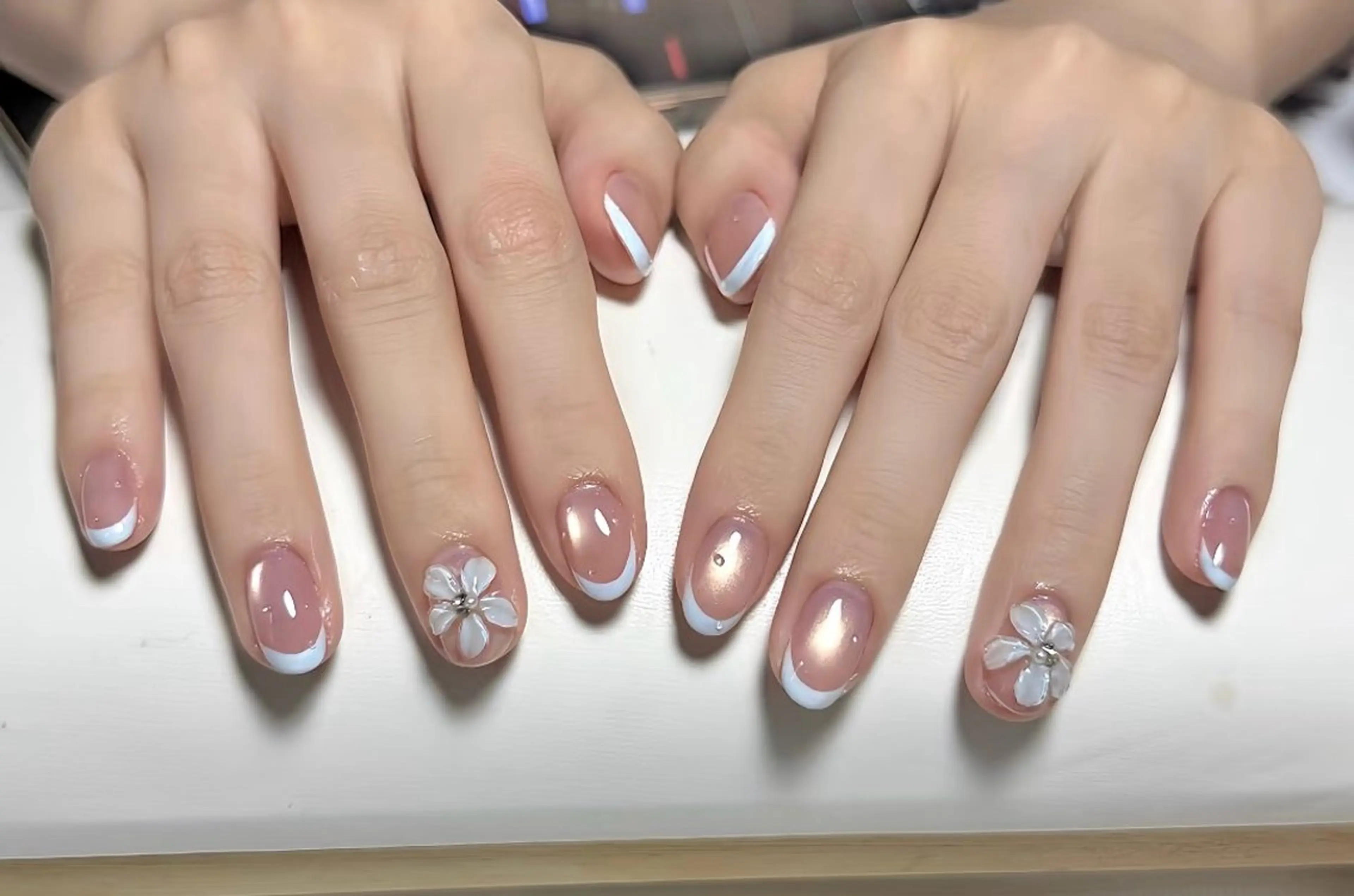 ネイル 高木 維麗絲のネイルデザイン