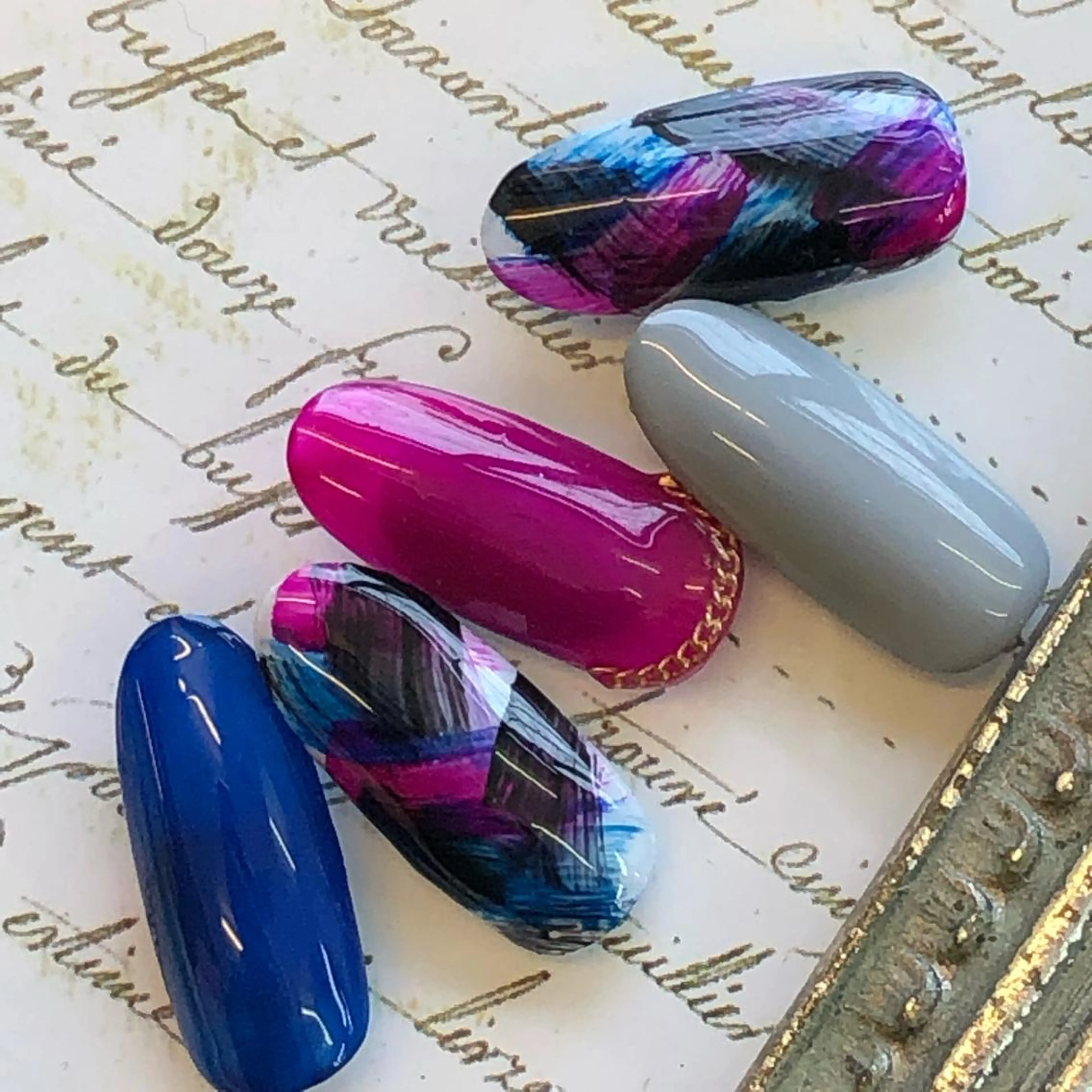 ネイル nail CORURIのネイルデザイン