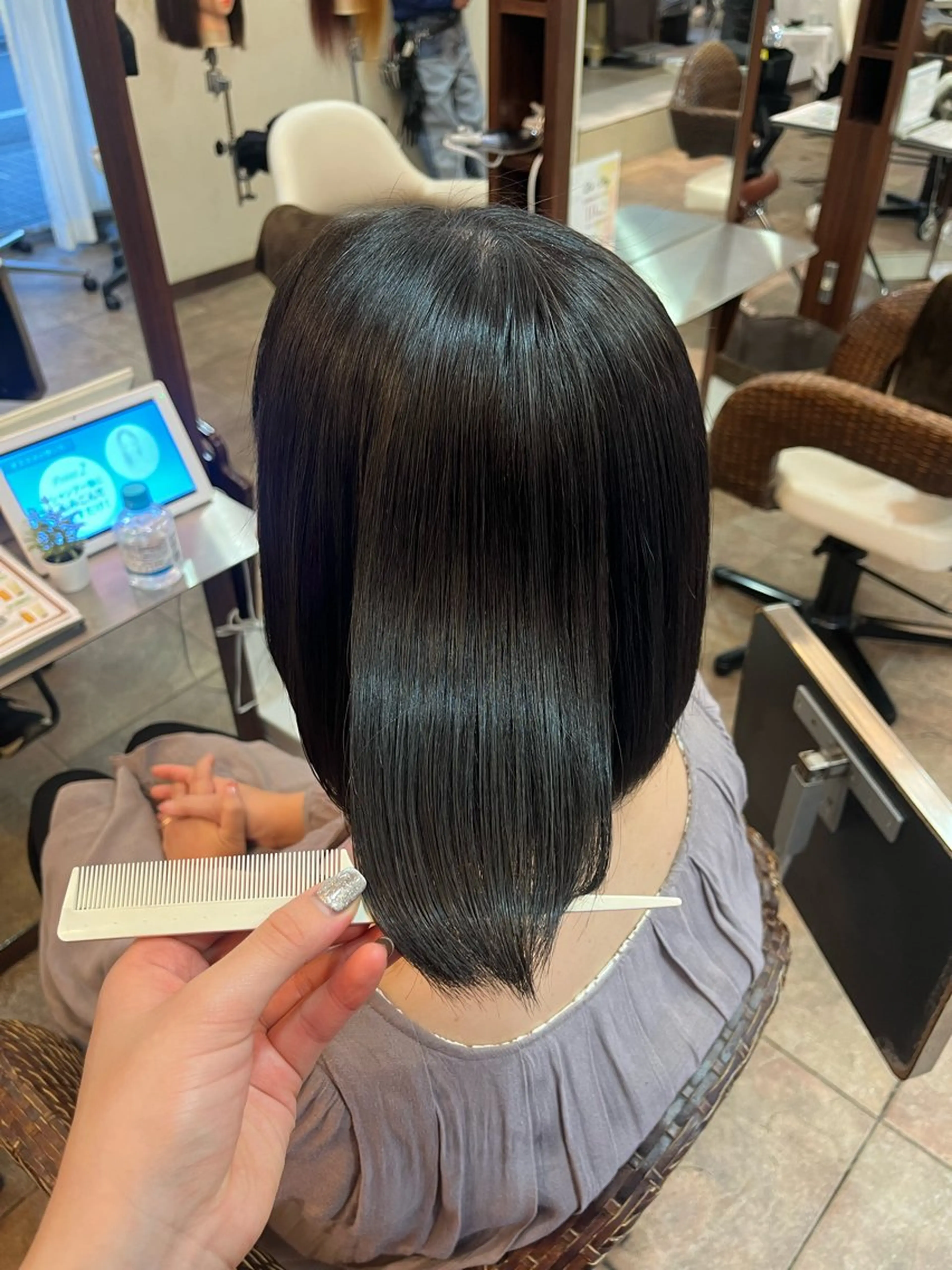 カラー ヘアカラー トリートメント 伊部 しづきのヘアスタイル