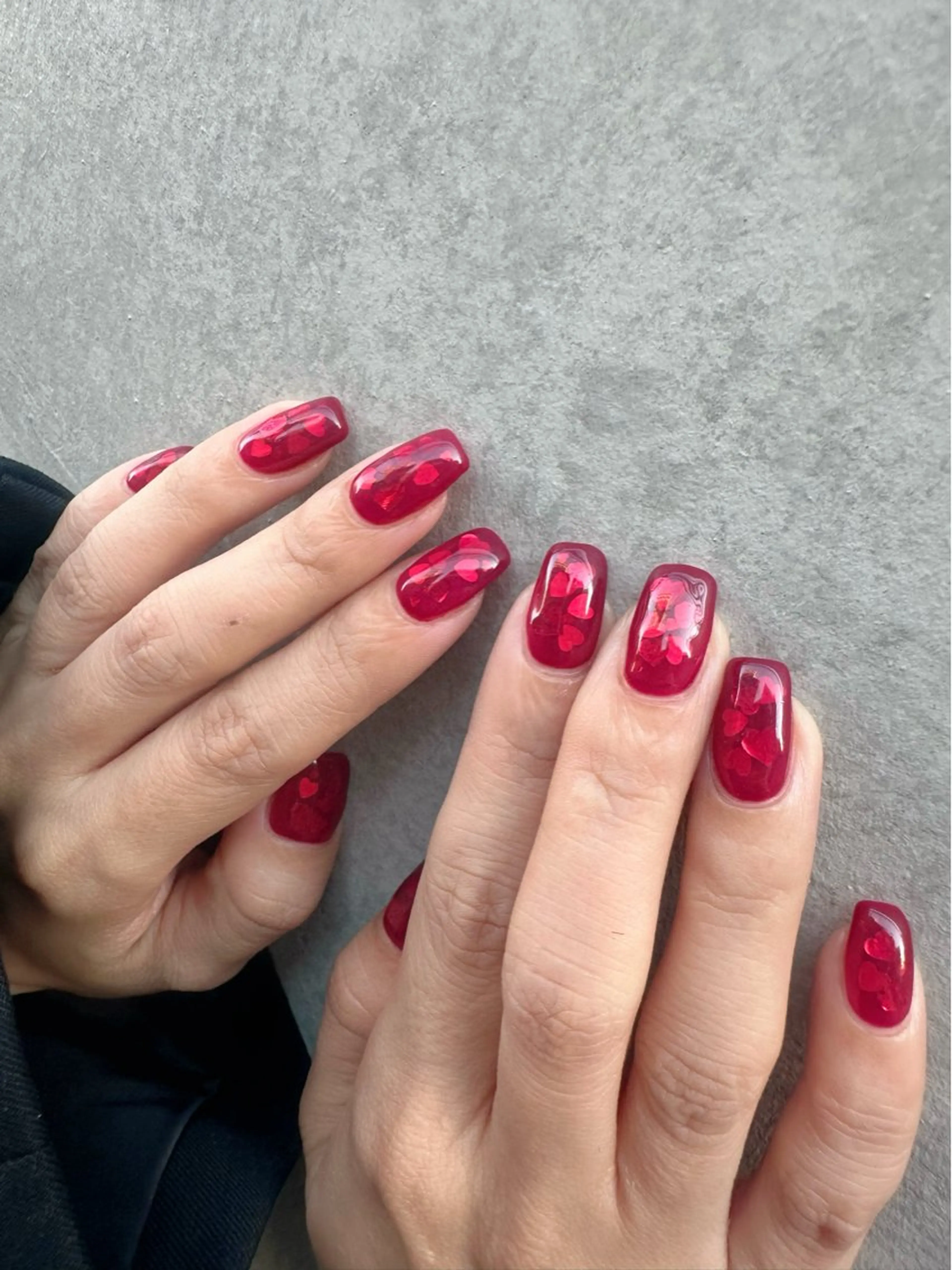 ネイル ボルドー ハート ホログラムネイル 氷ネイル・うるうるネイル 韓国ネイル 🪞KAPE NAIL 🪞のネイルデザイン