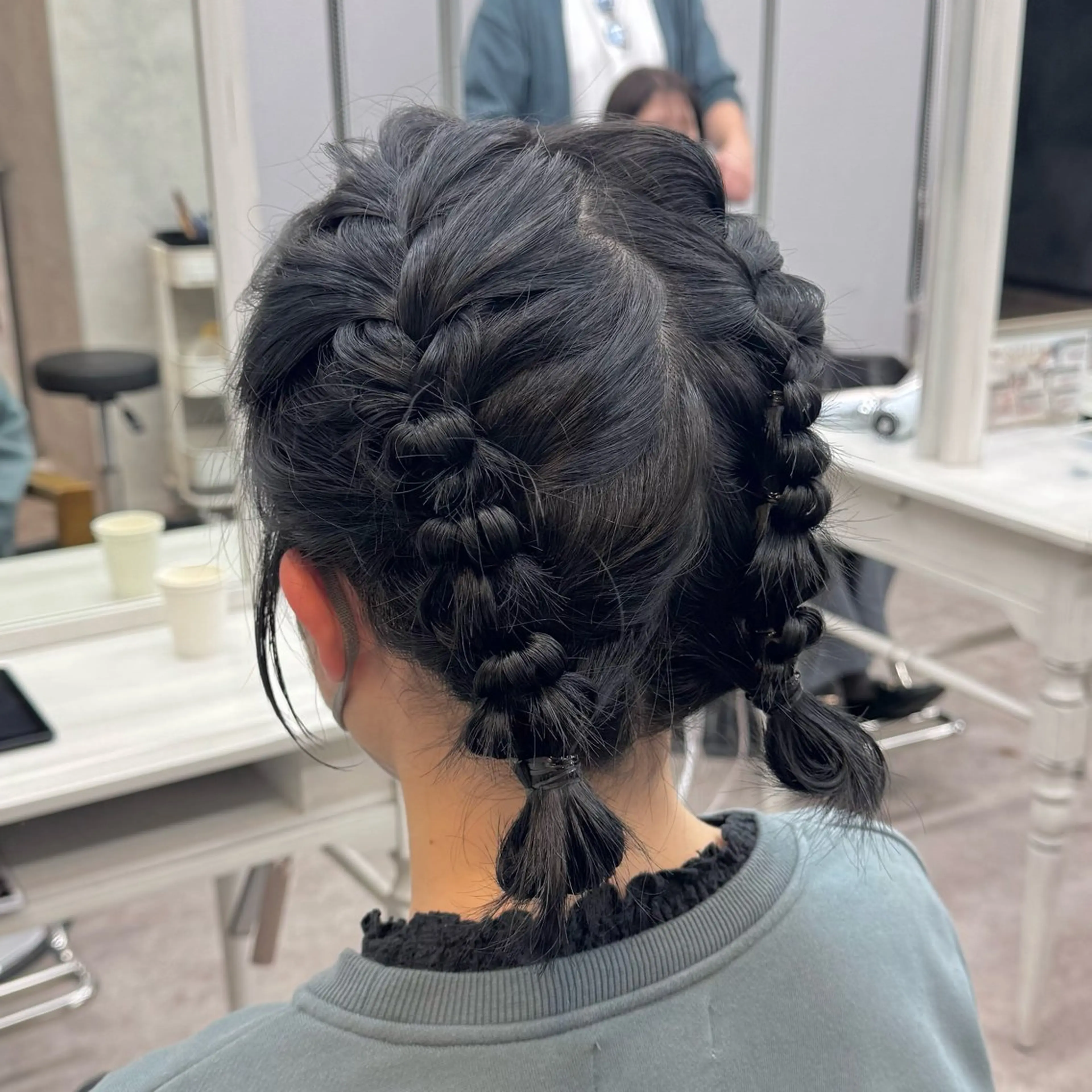 セミロング ヘアアレンジ JUNSHIN🦋 ヘアセット／カラーのヘアスタイル