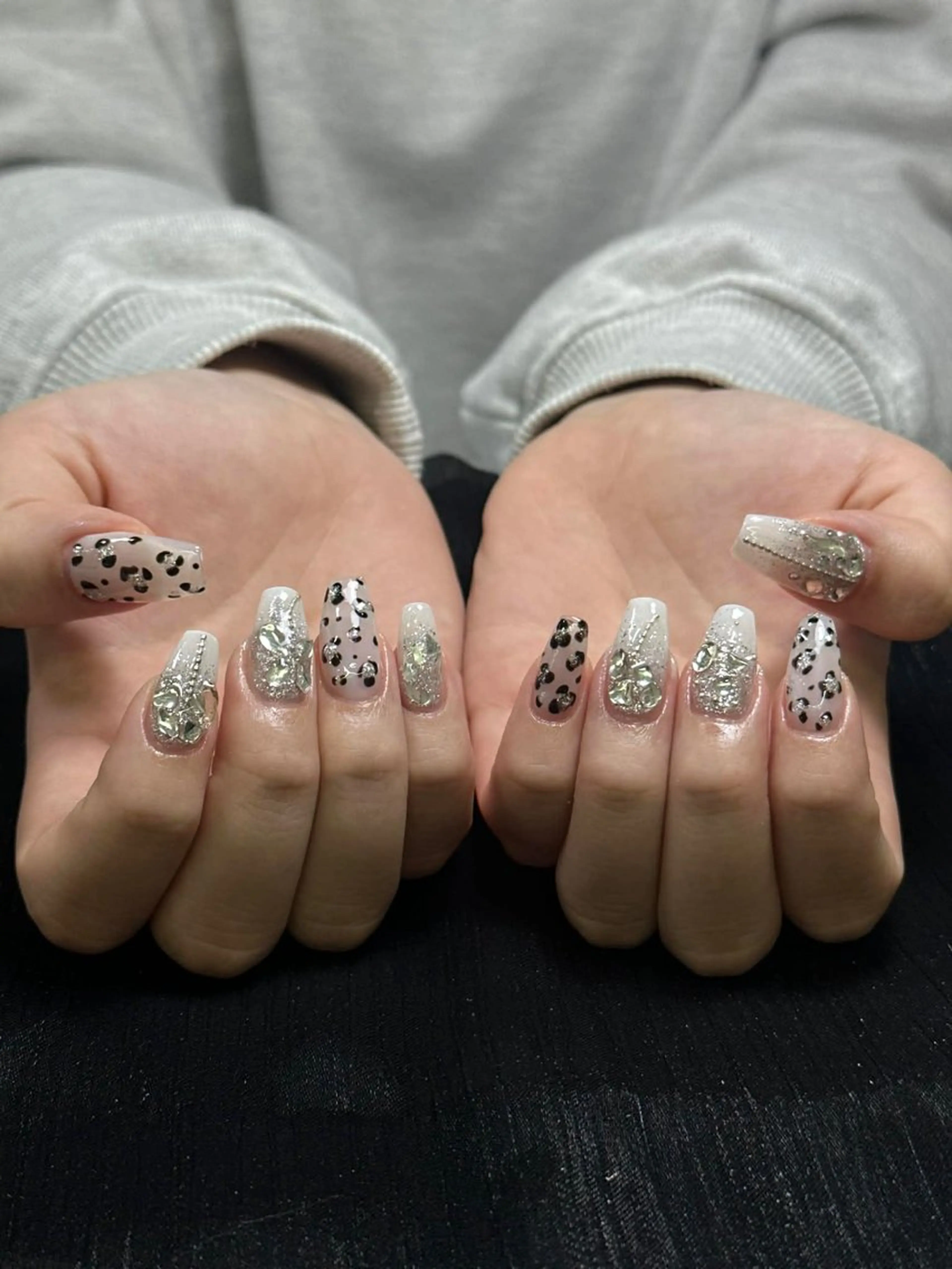 ネイル ハンドネイル IRO Nail Studioのネイルデザイン