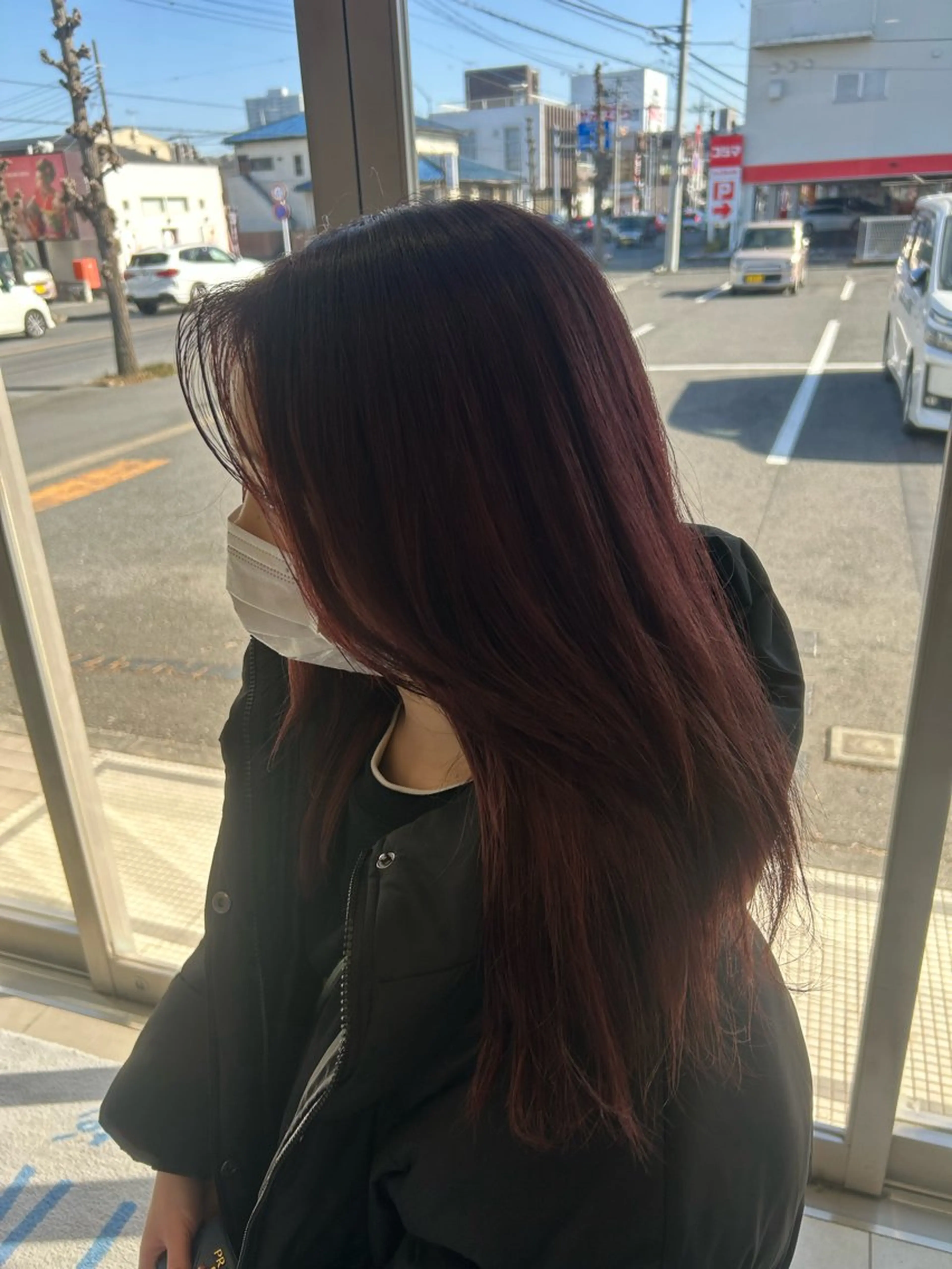 カラー カット ヘアカラー 根本 美咲のヘアスタイル